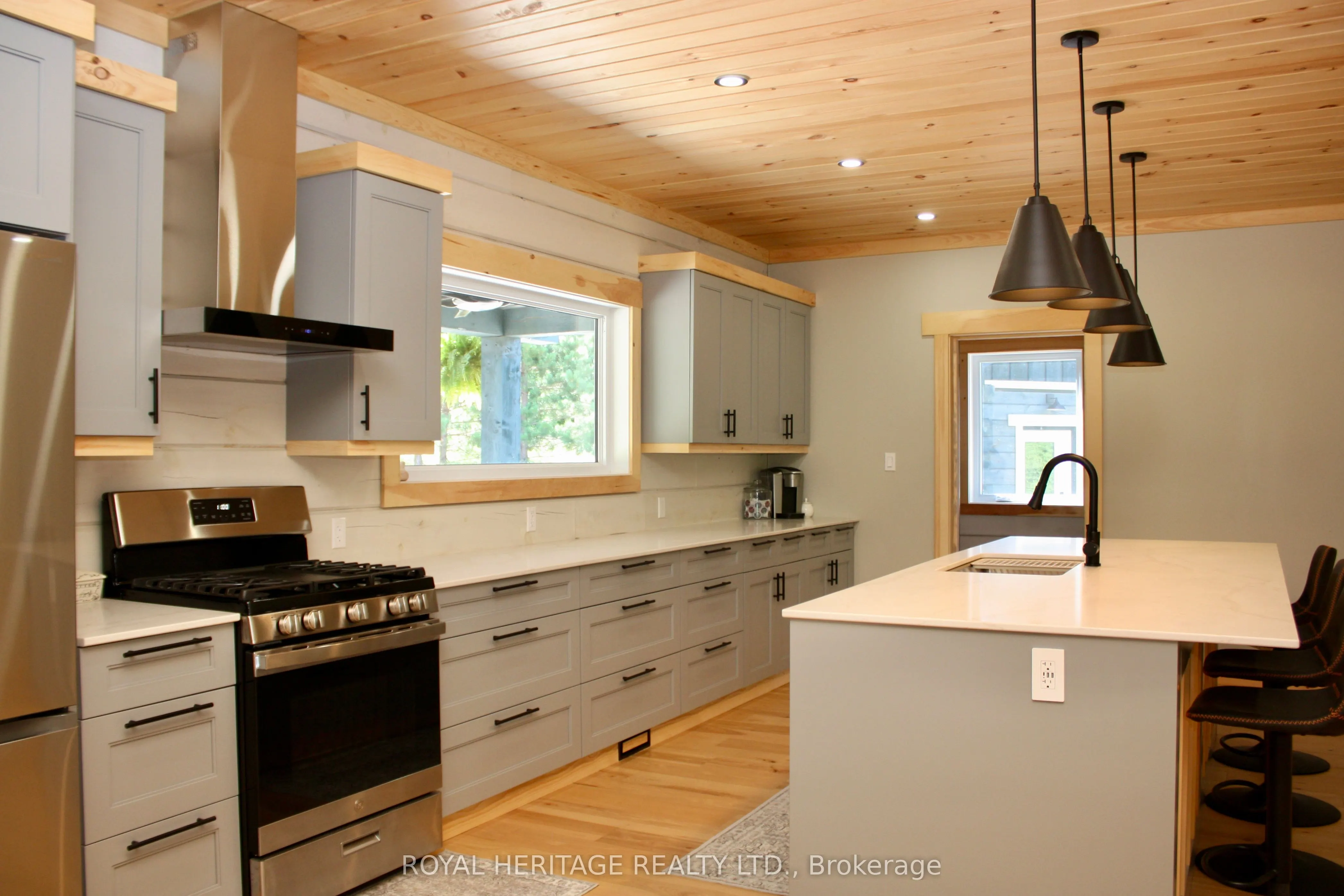 414 Pine View Ridge Road