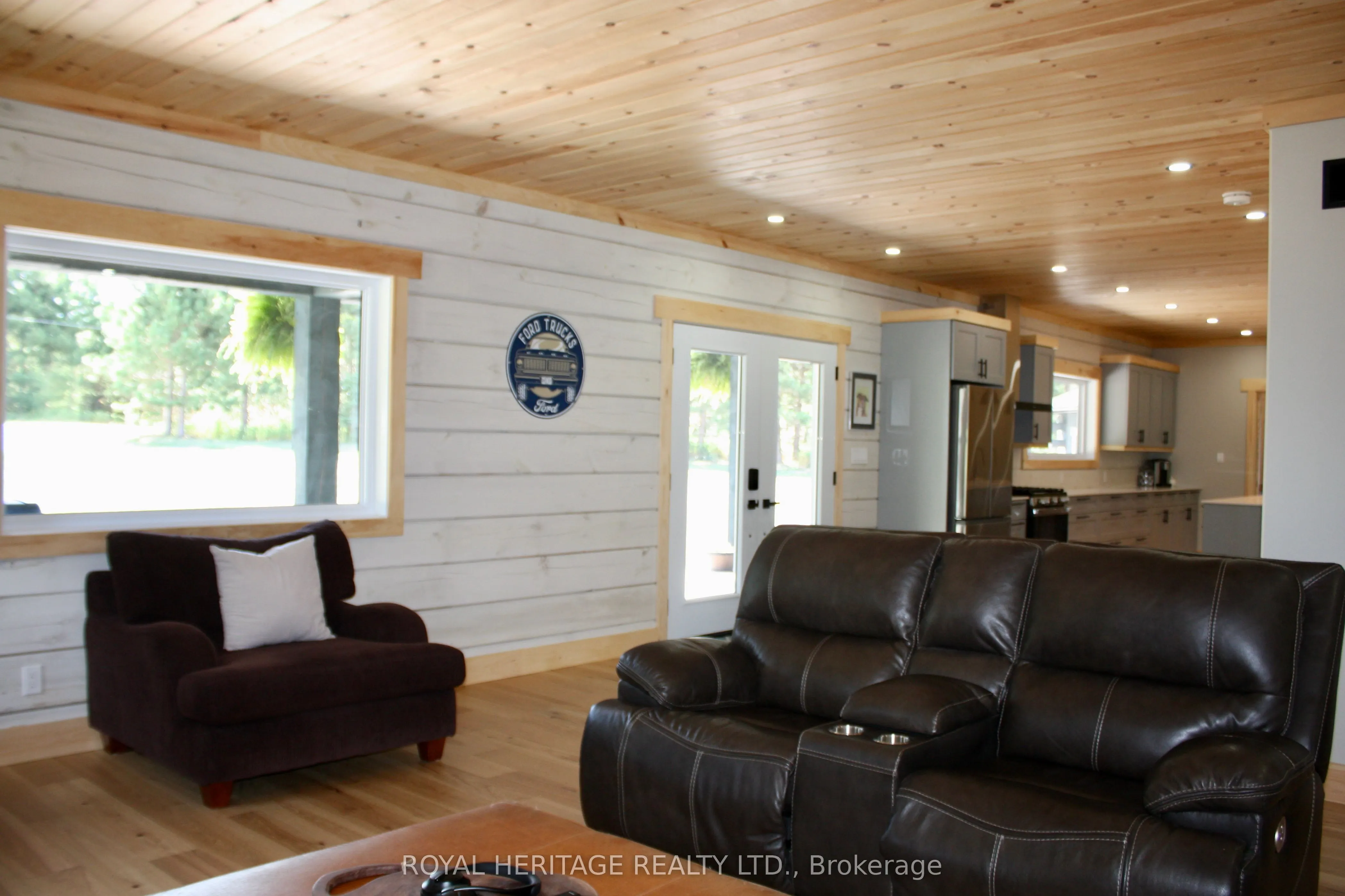 414 Pine View Ridge Road