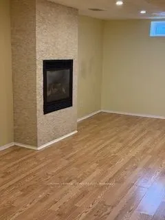 44 Burlington Crescent