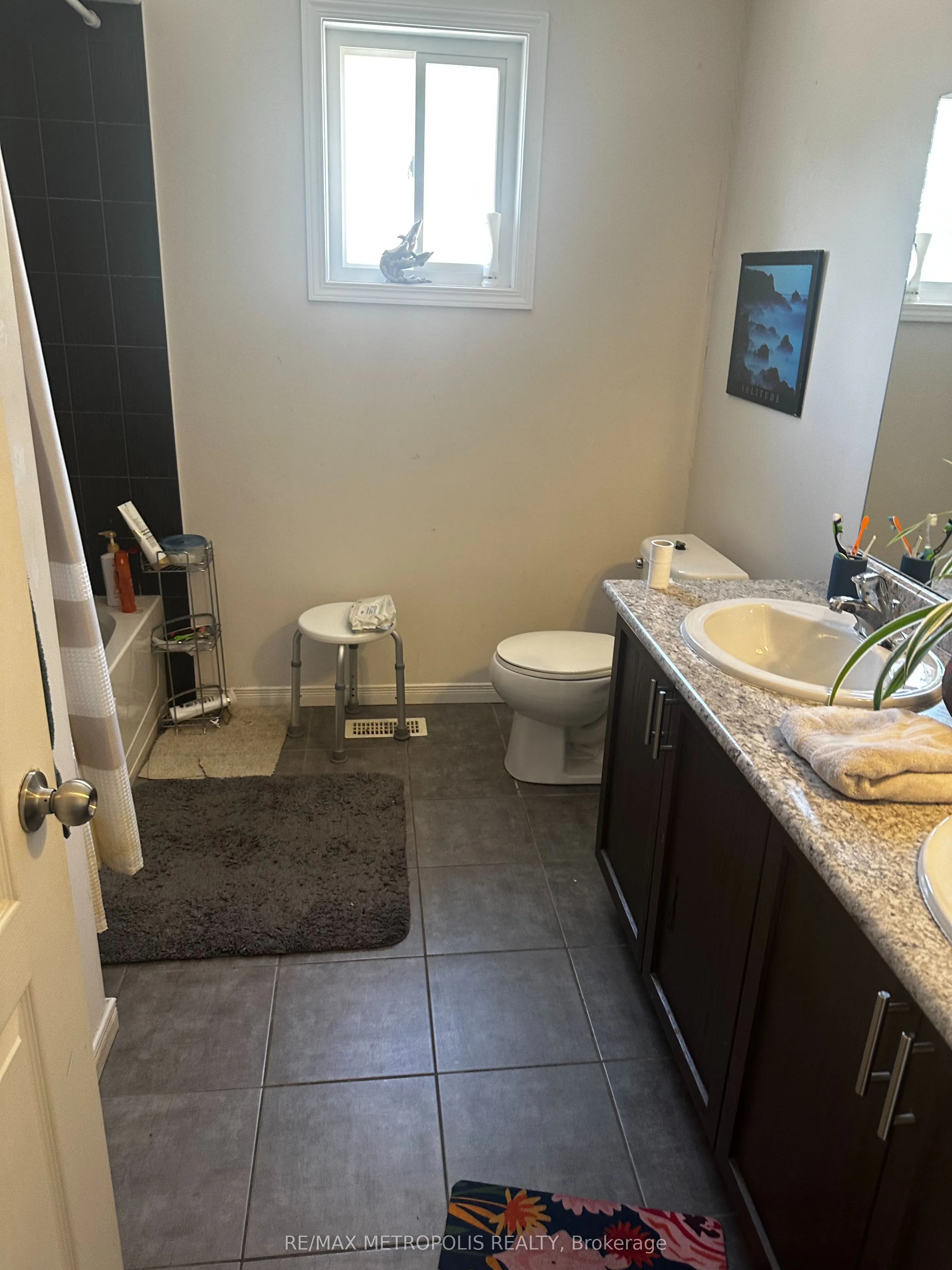 73 Summer Lane, #Upper Room1