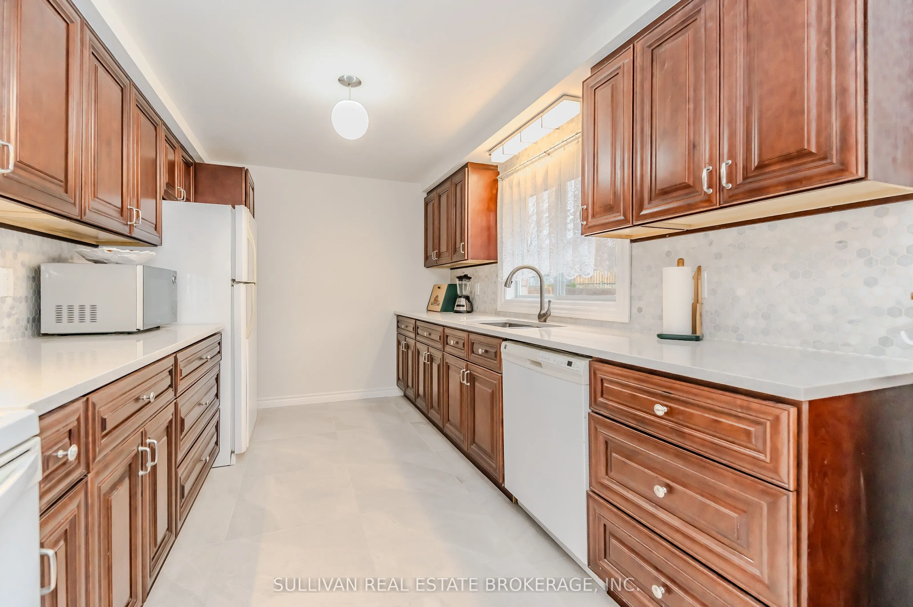 241 Elmira Road S