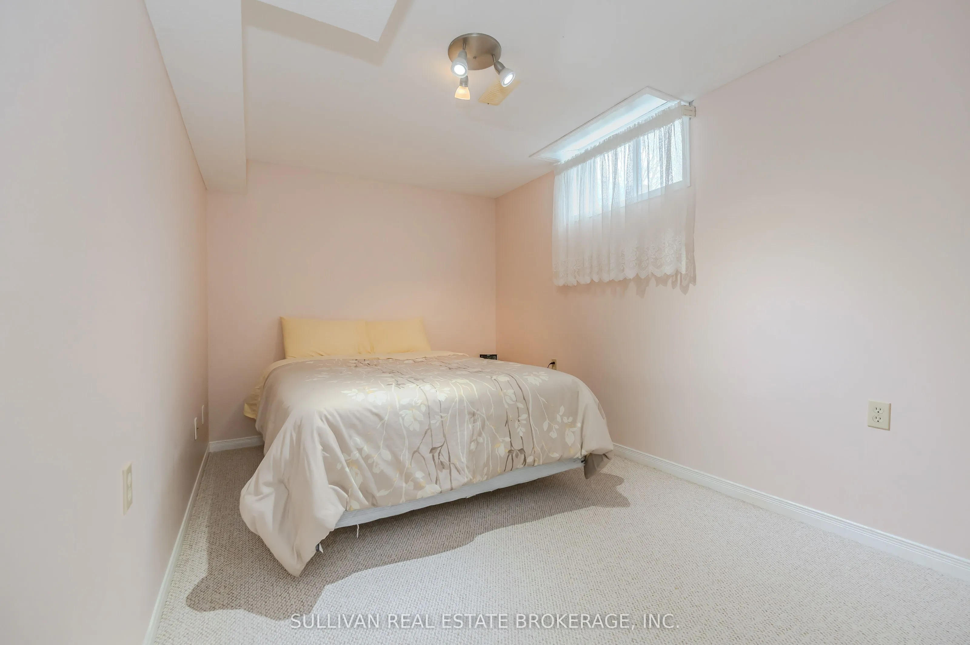 241 Elmira Road S