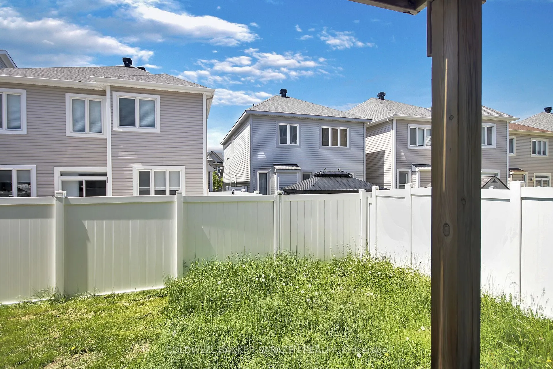438 Meadowbreeze Drive