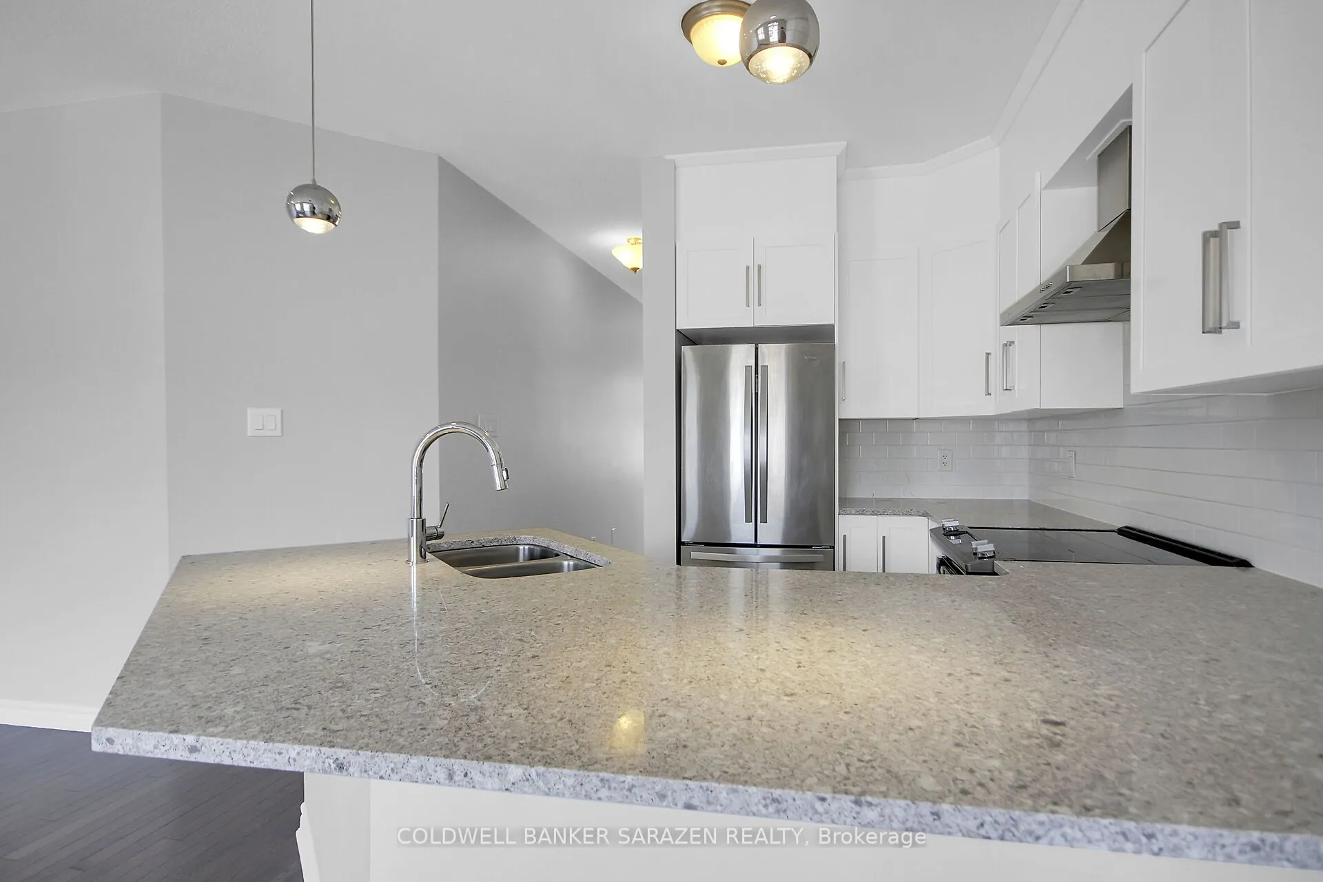 438 Meadowbreeze Drive