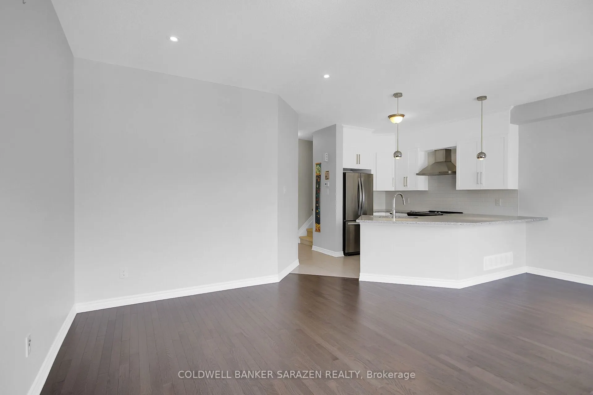 438 Meadowbreeze Drive