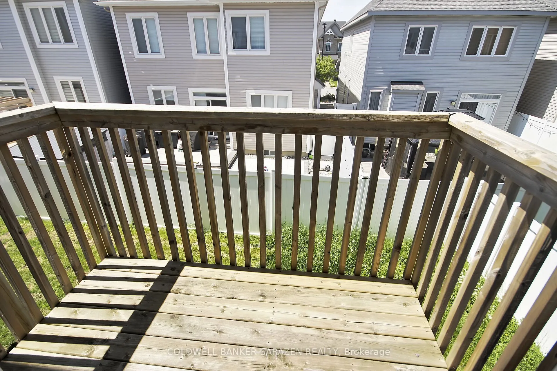 438 Meadowbreeze Drive