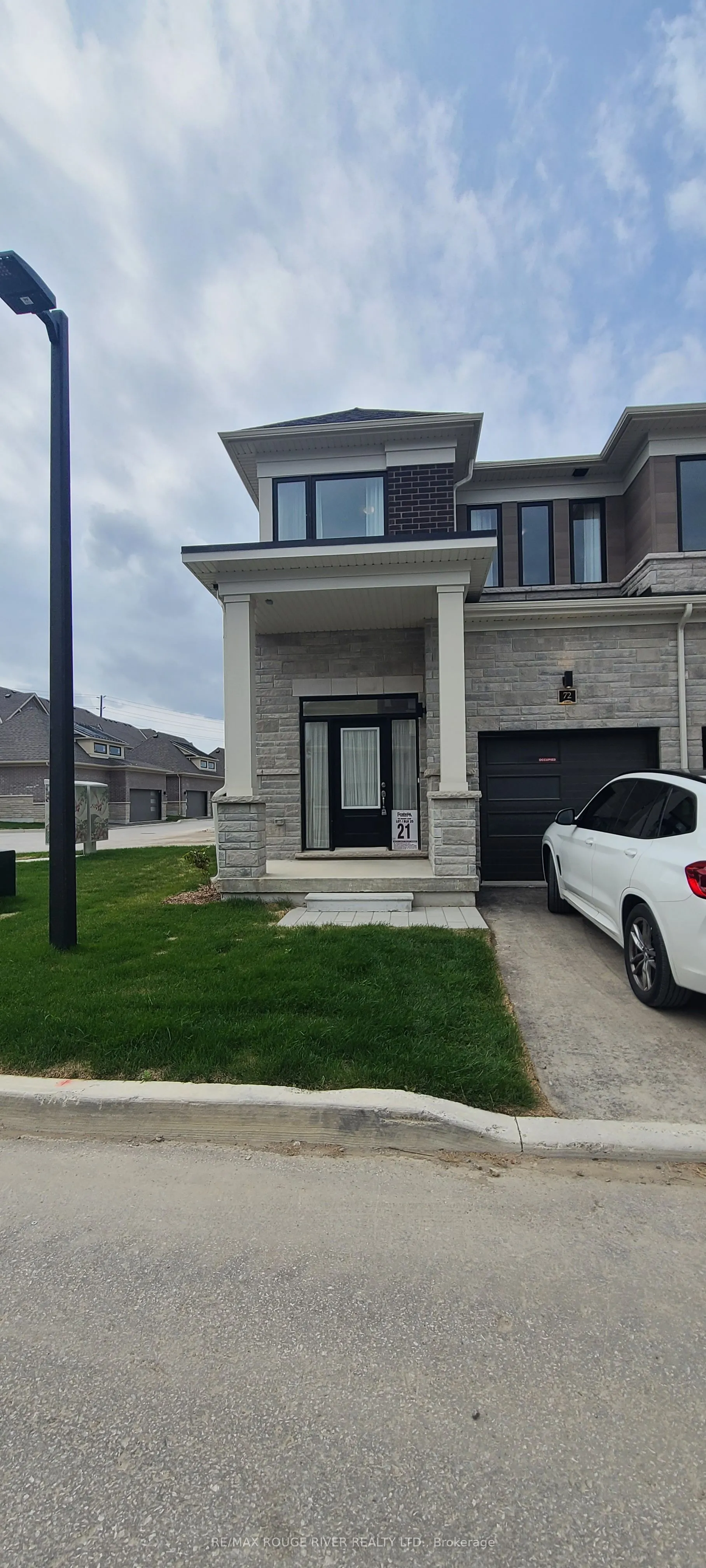 72 Hickey Lane