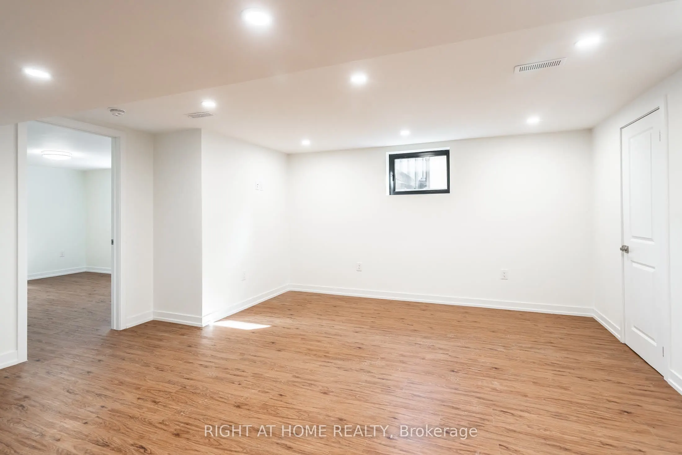 2 Kilbourne Crescent, #Basement