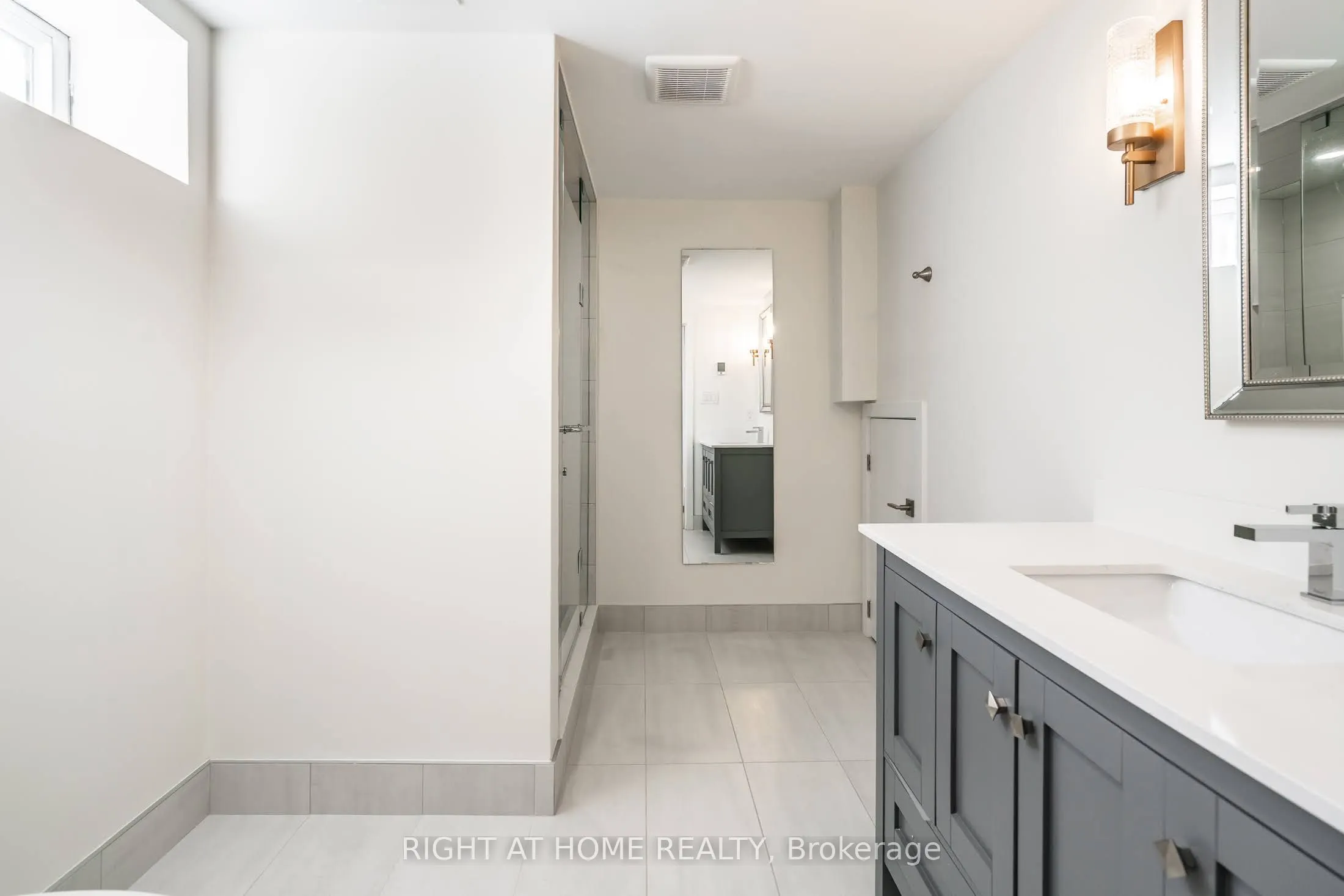 2 Kilbourne Crescent, #Basement