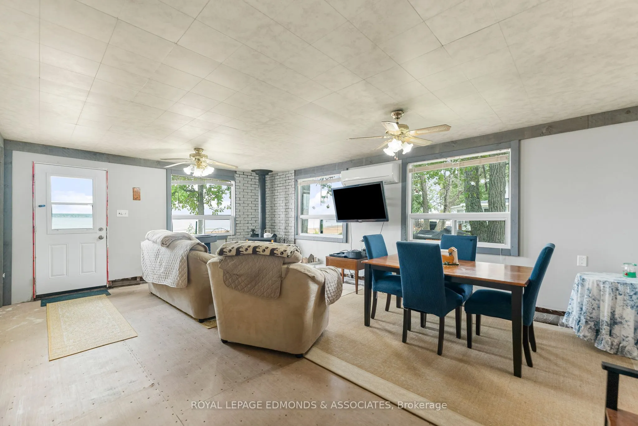 45 Greatview Trail