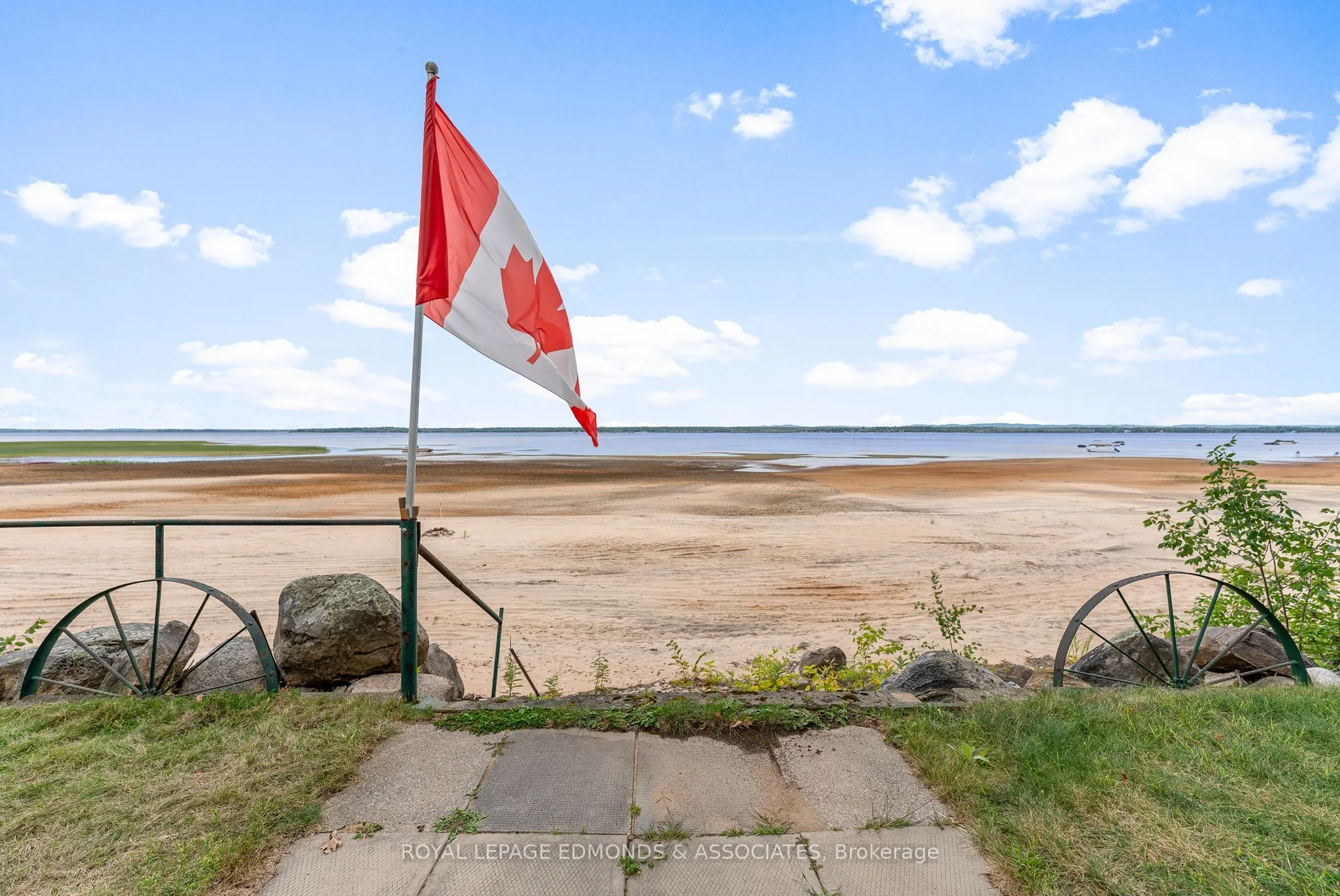 45 Greatview Trail