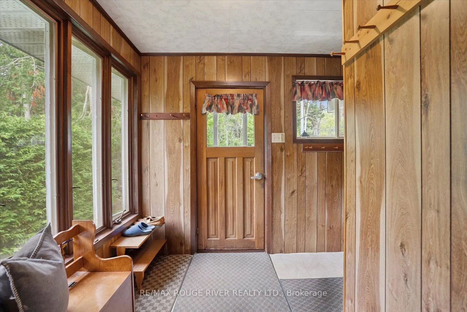 102 Mystic Point Road