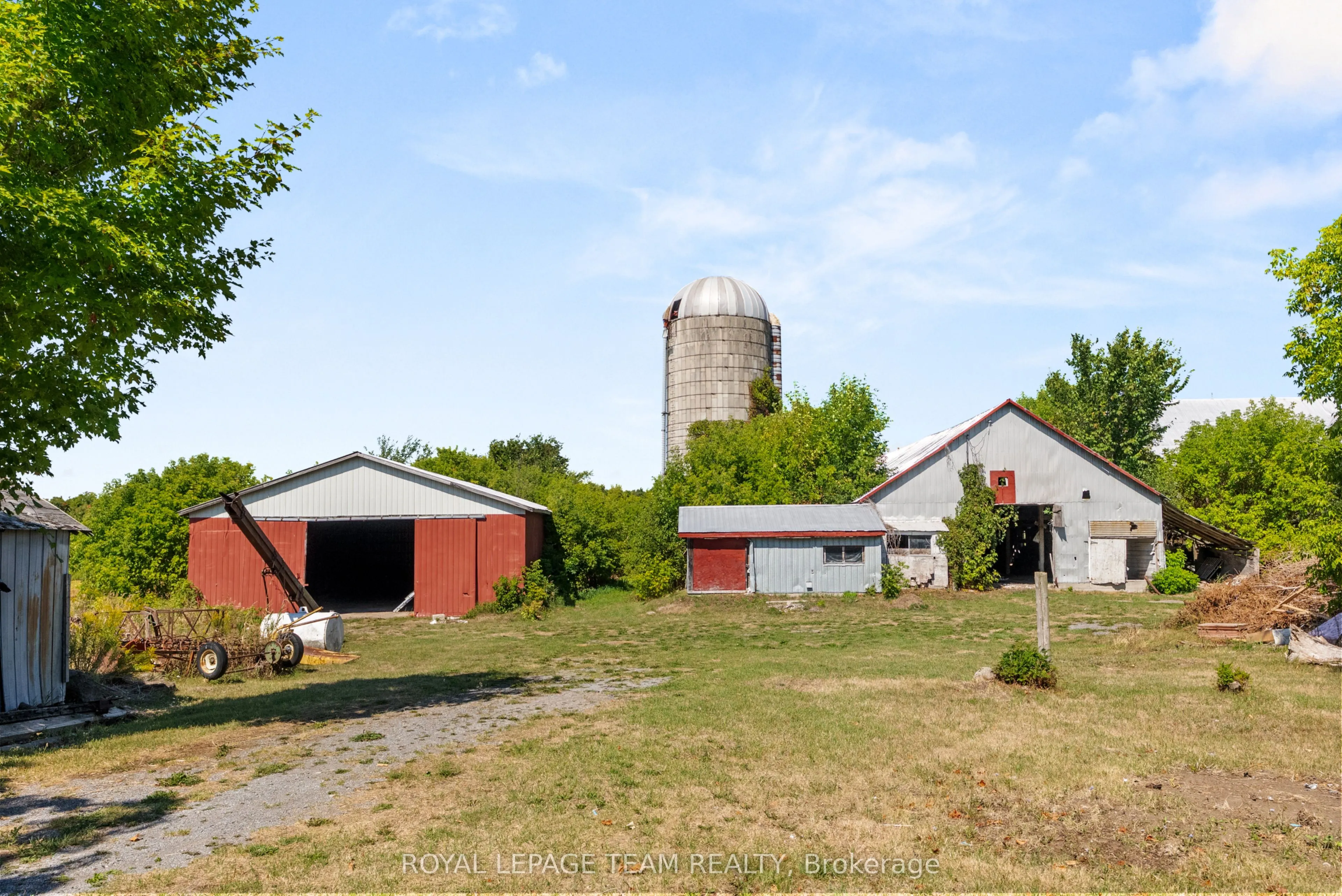 2307 Carsonby Road W
