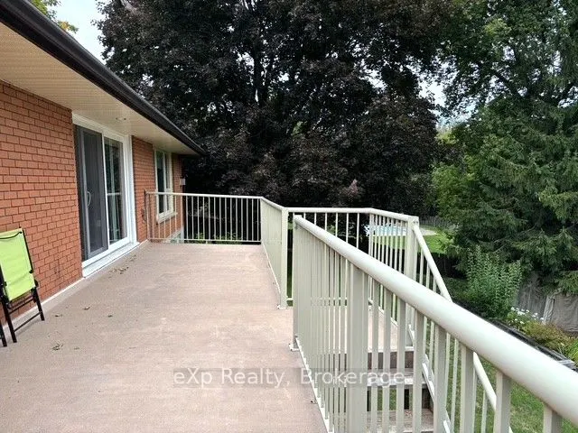 218 Thomas Street