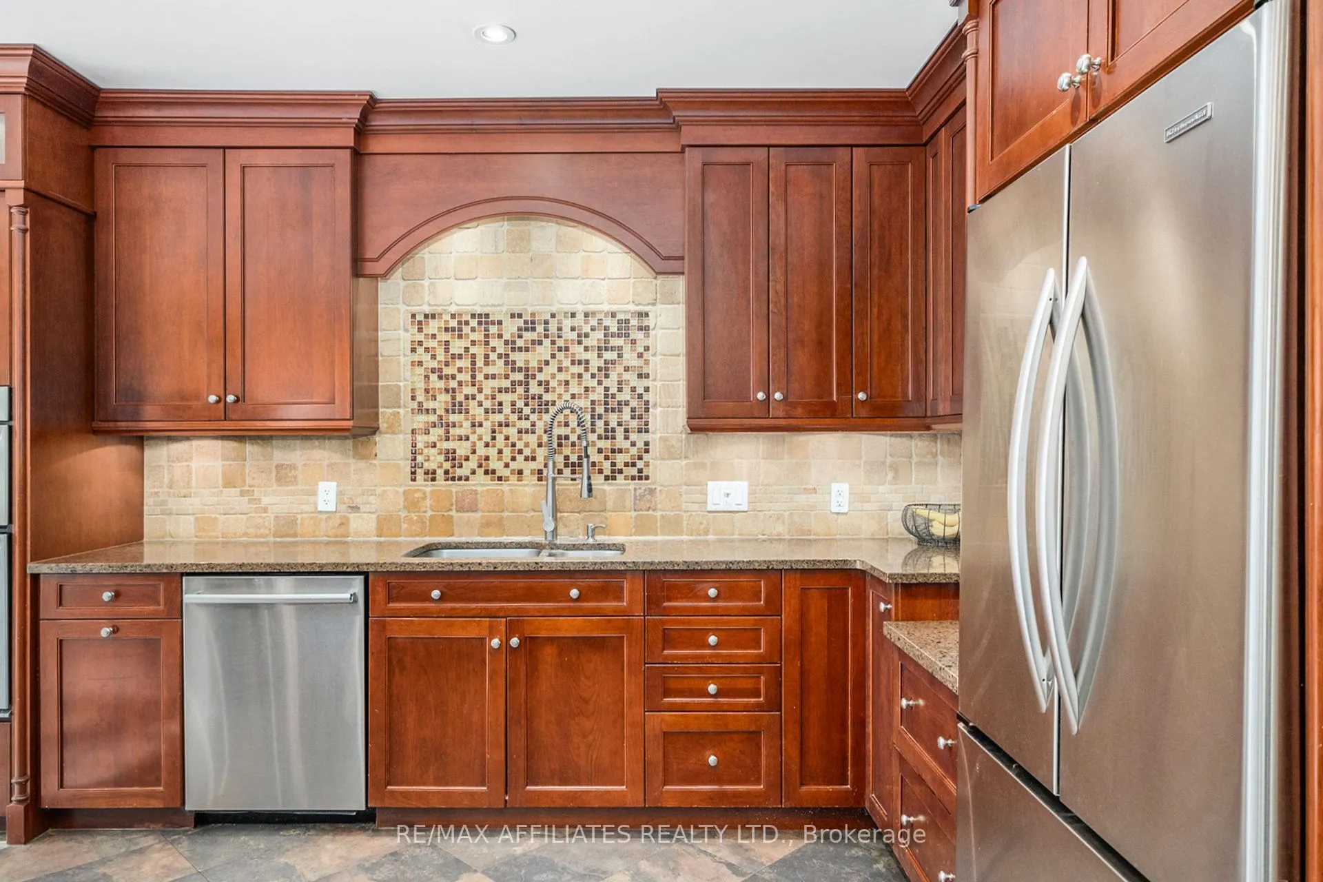 21 Cedar Lane