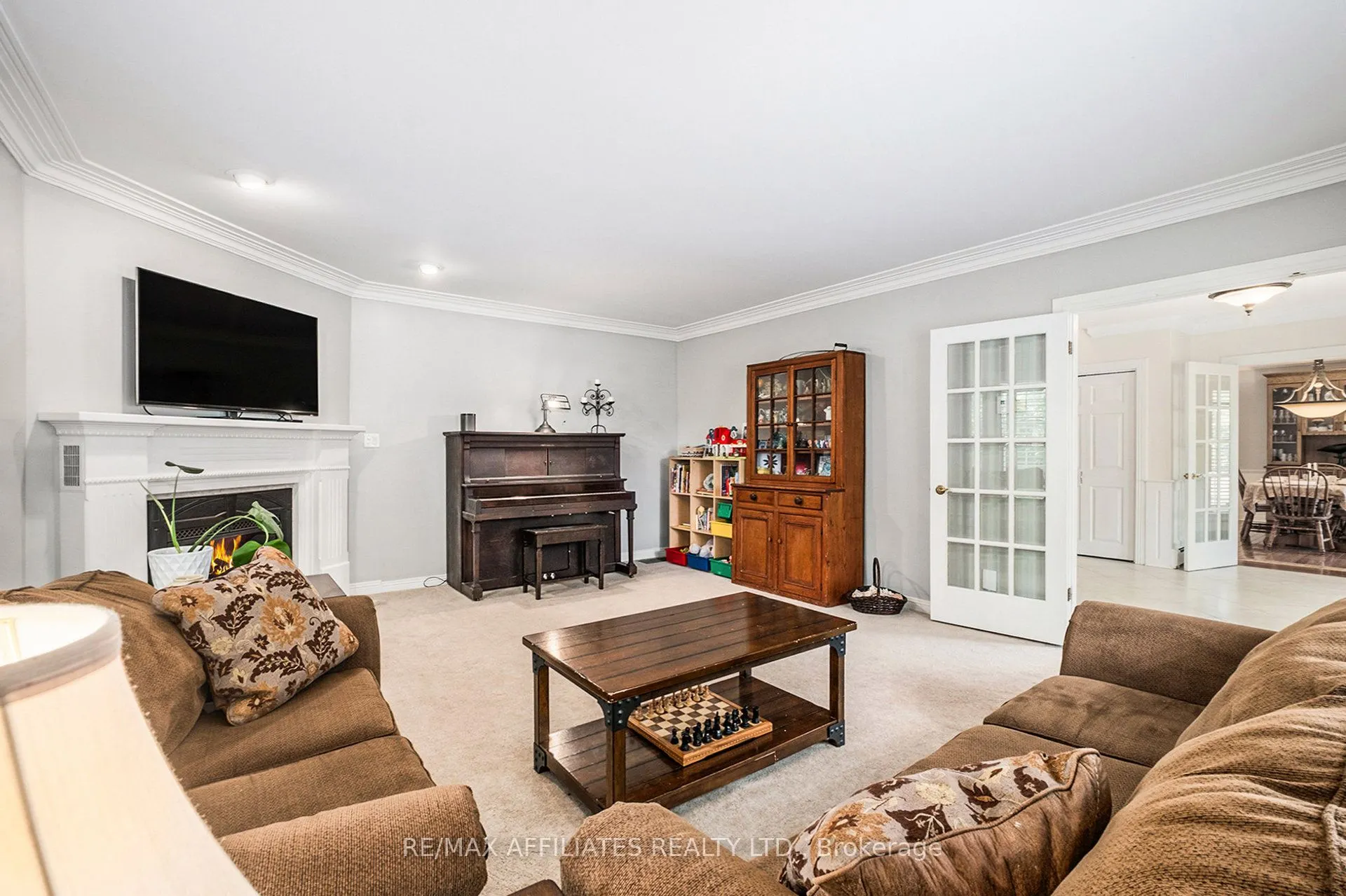 21 Cedar Lane