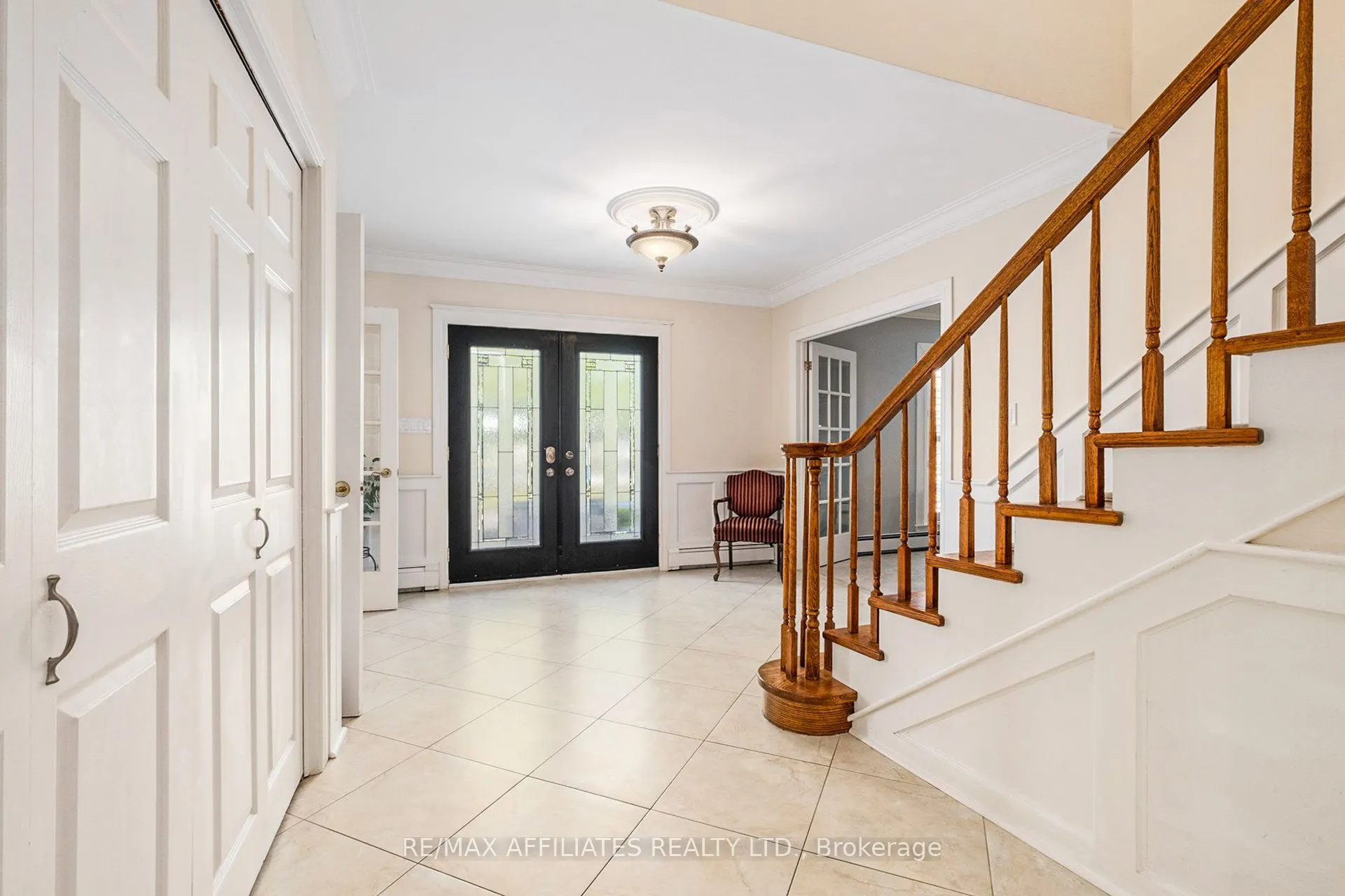 21 Cedar Lane