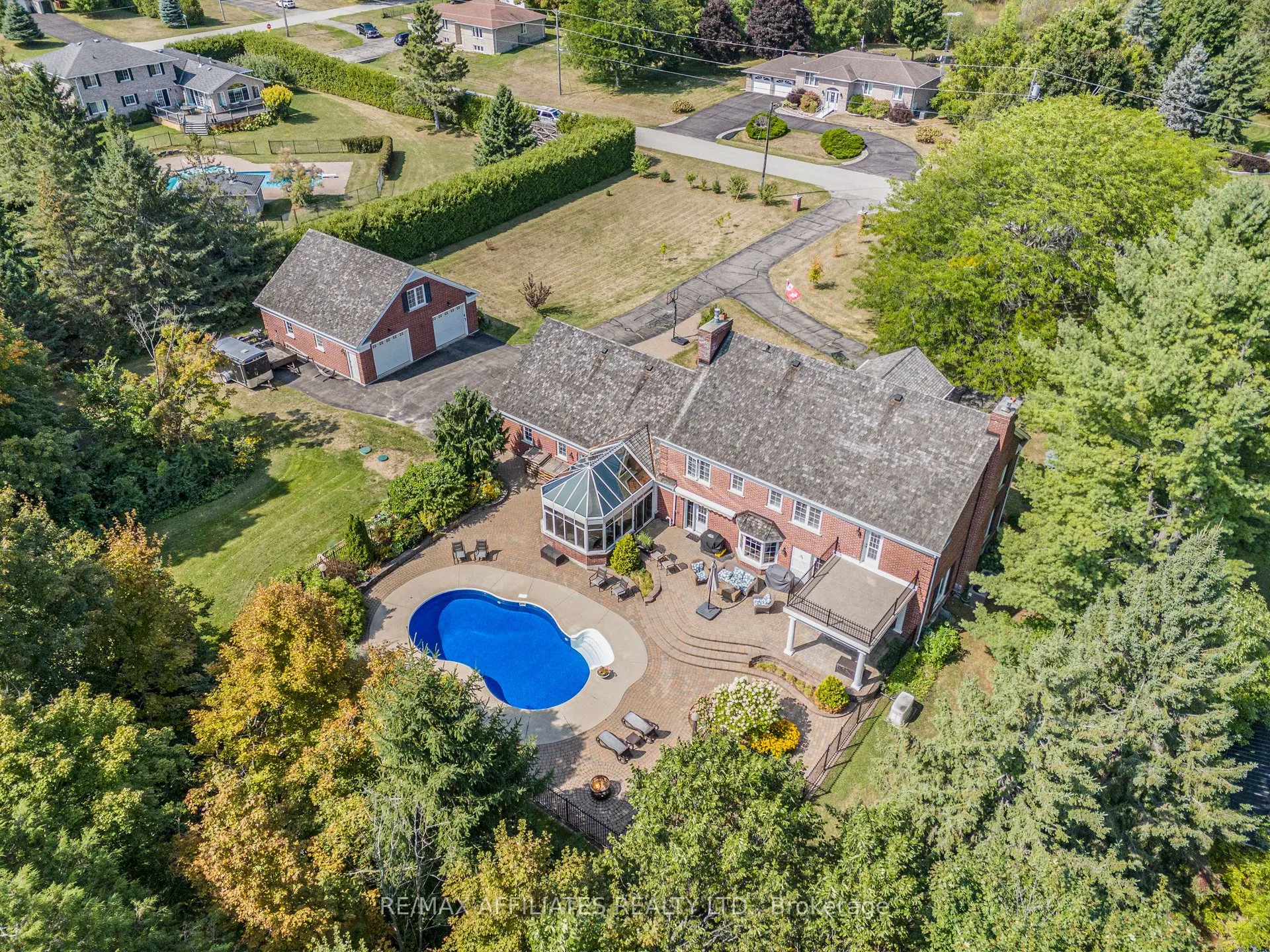 21 Cedar Lane