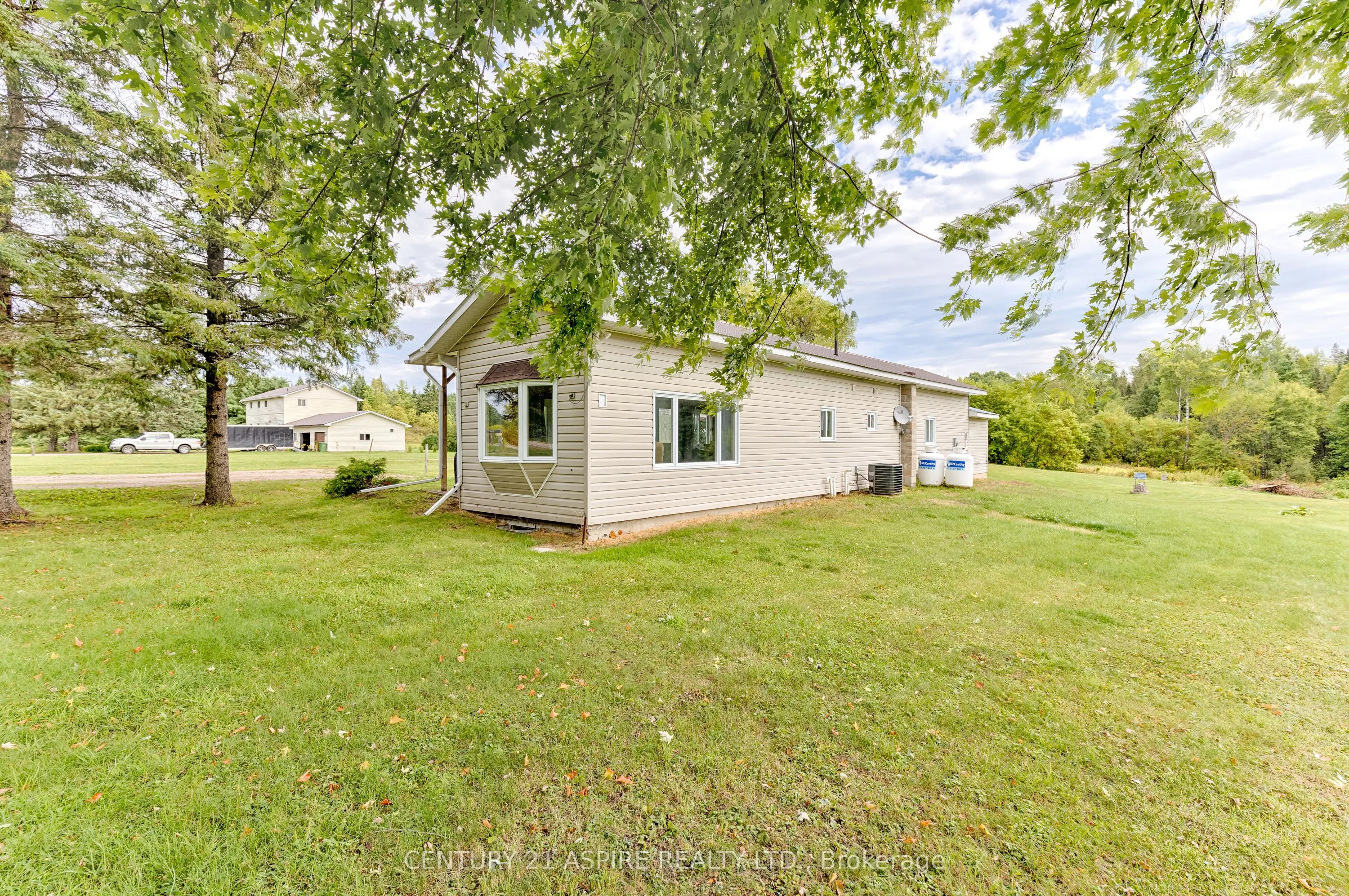 3240 Doran Road