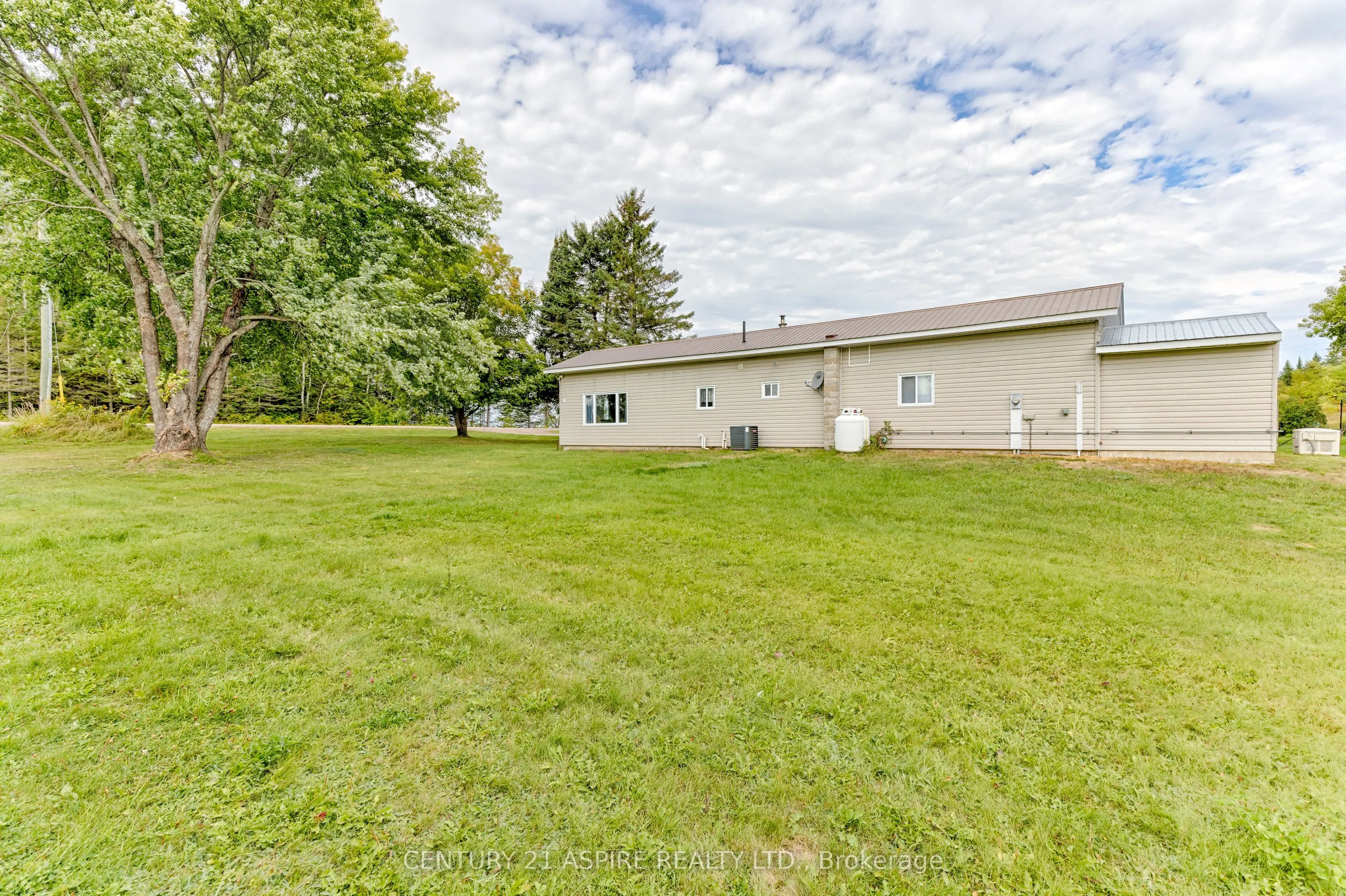3240 Doran Road