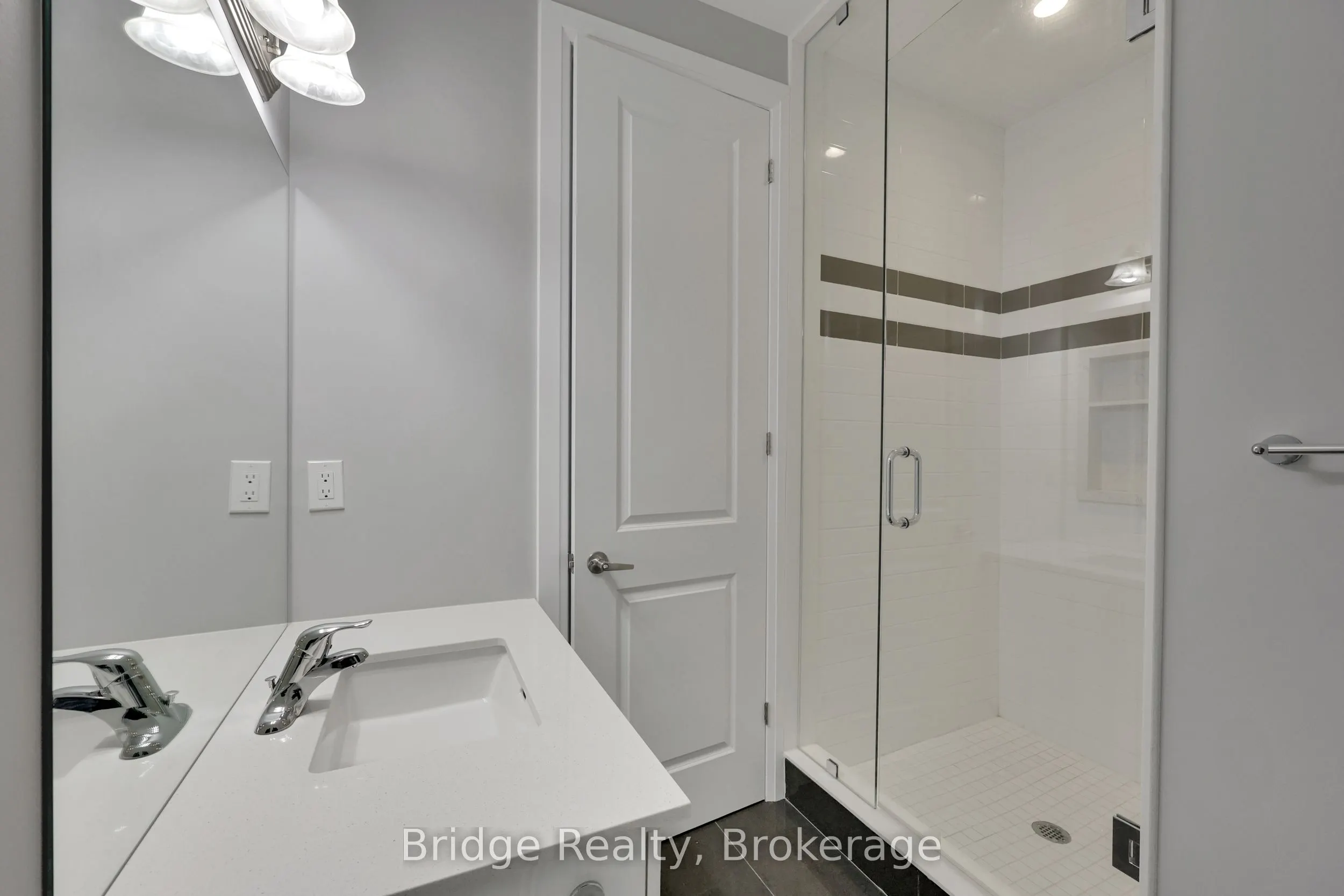 1343 Upper Thames Drive