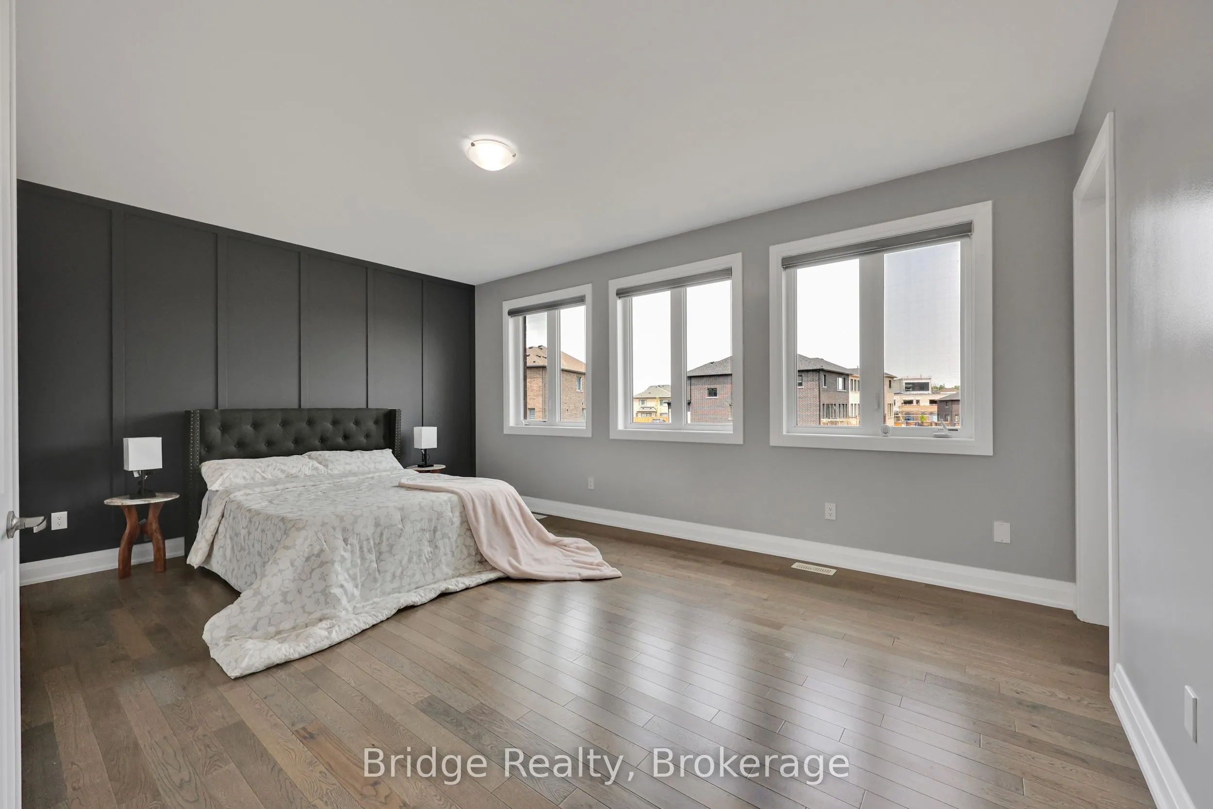 1343 Upper Thames Drive