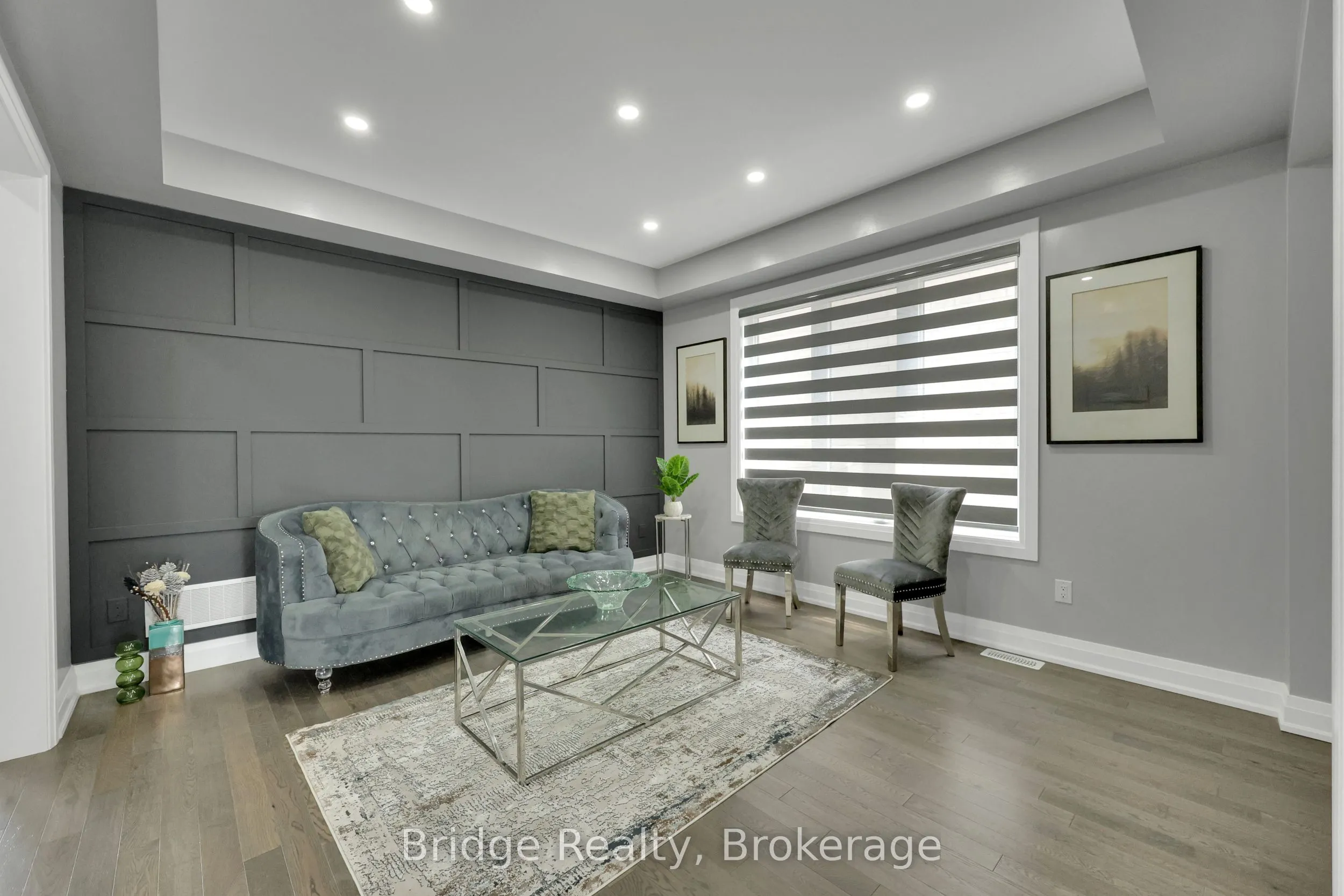 1343 Upper Thames Drive