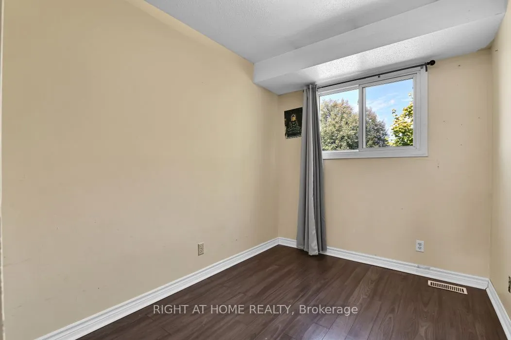 1441 Perez Crescent, #Unit 20