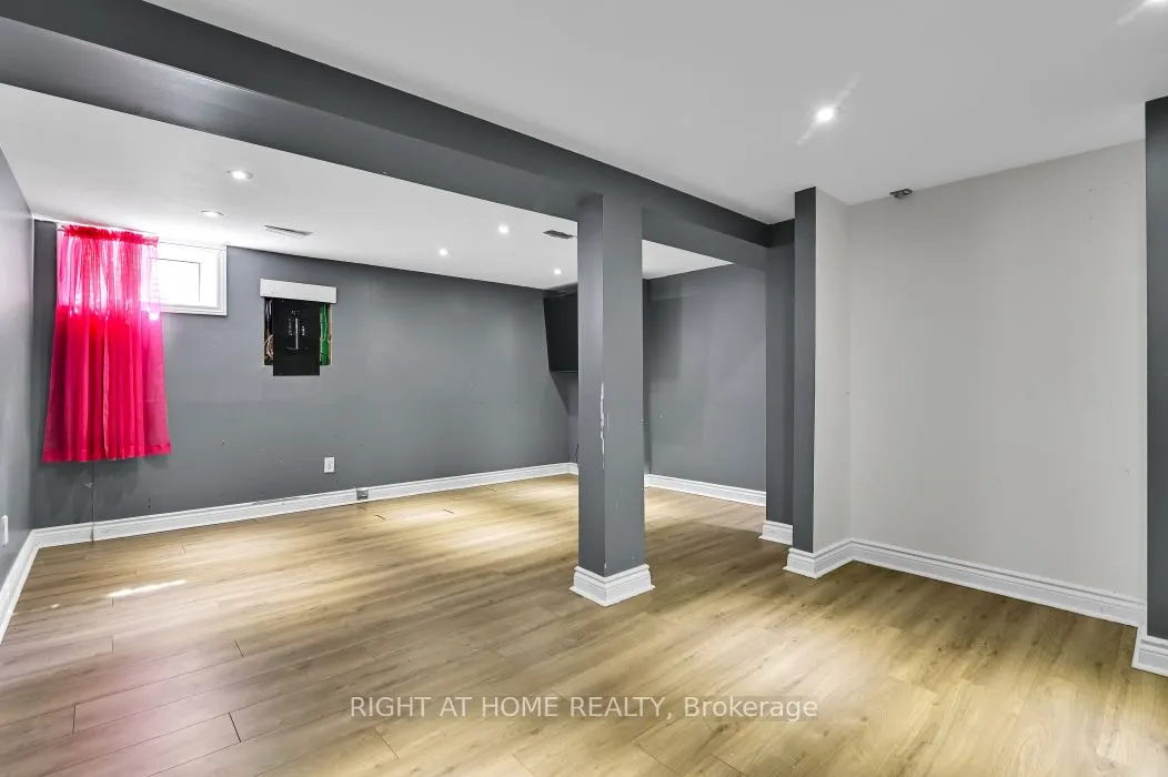 1441 Perez Crescent, #Unit 20