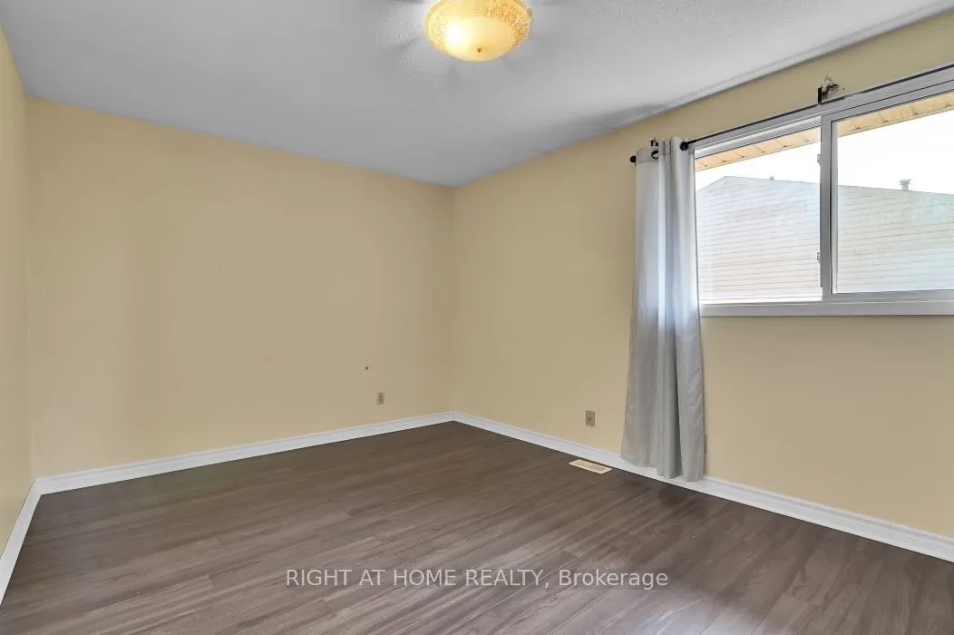 1441 Perez Crescent, #Unit 20