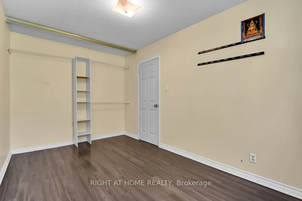 1441 Perez Crescent, #Unit 20