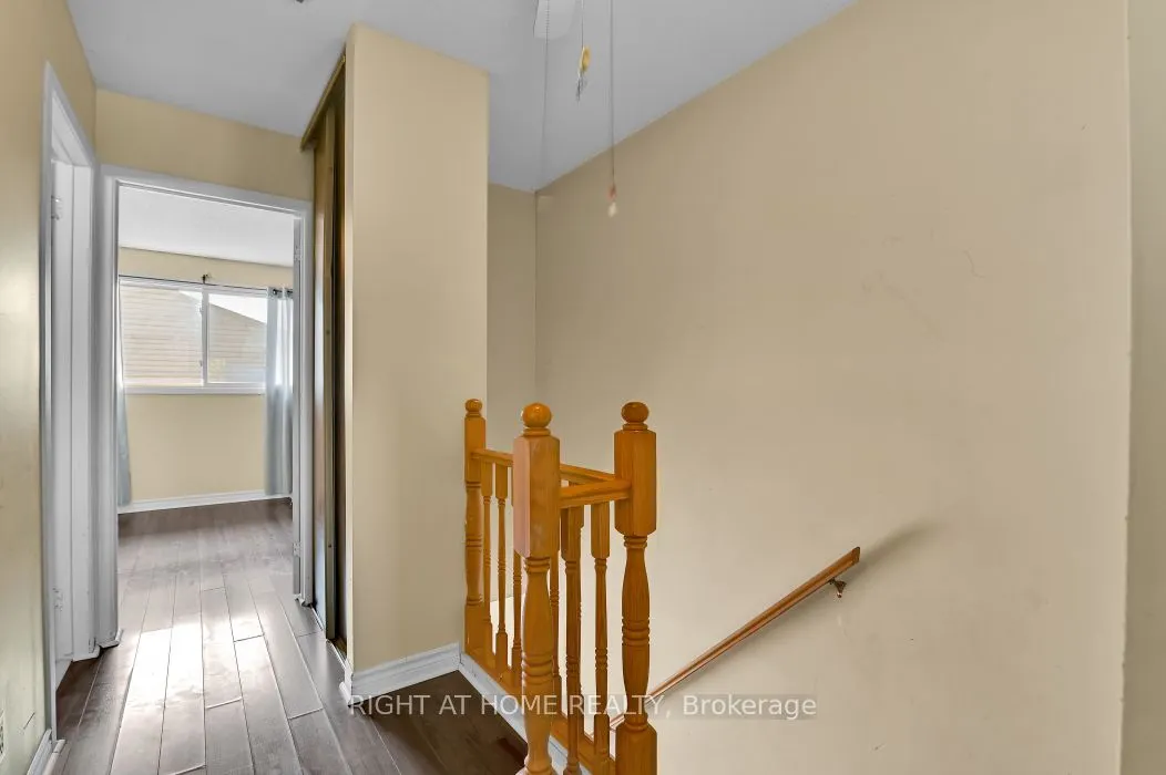 1441 Perez Crescent, #Unit 20
