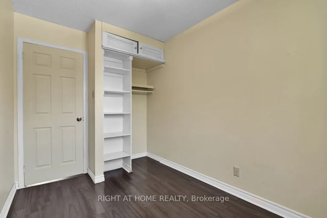 1441 Perez Crescent, #Unit 20