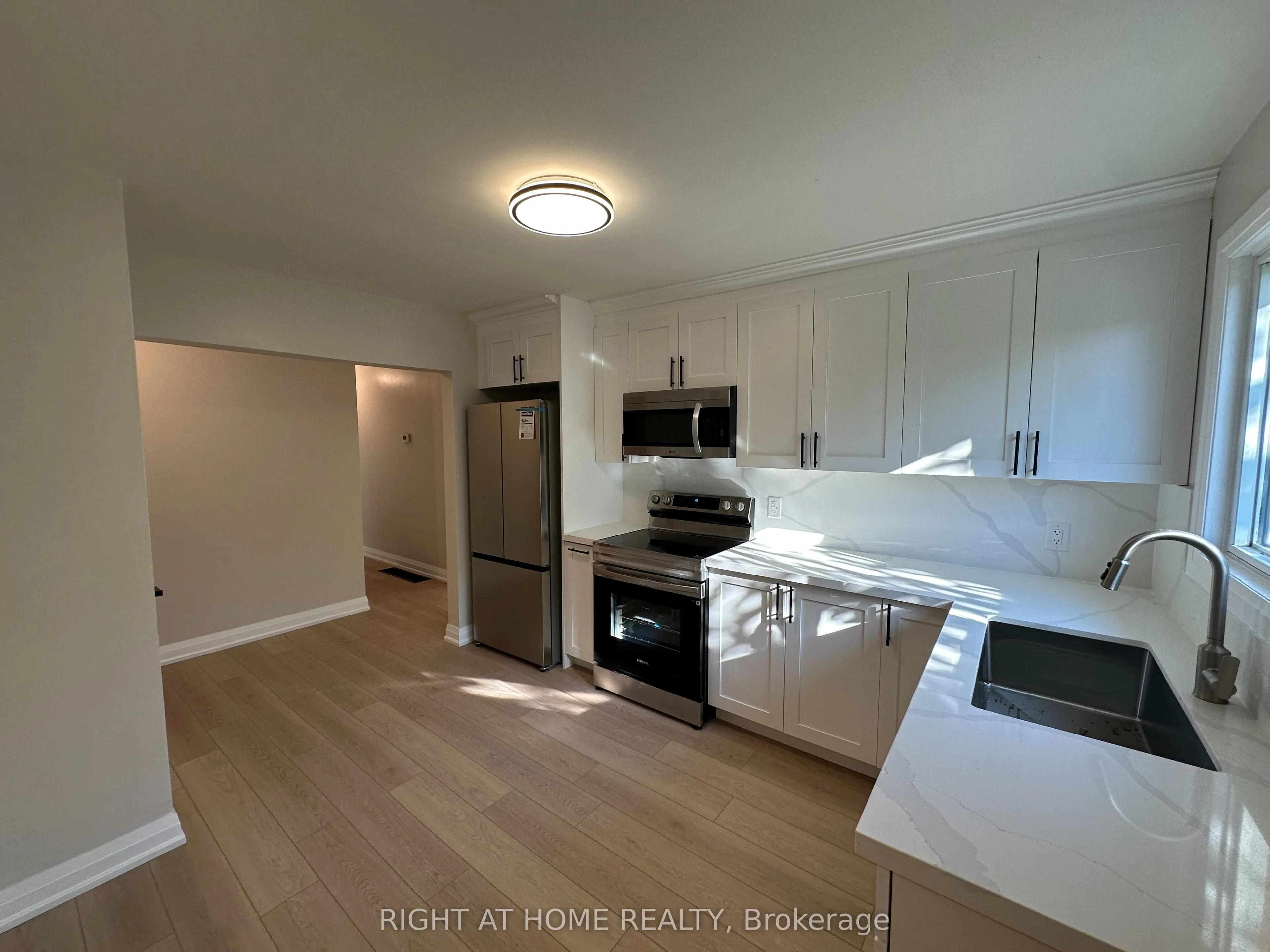 1153 Johnson Street N