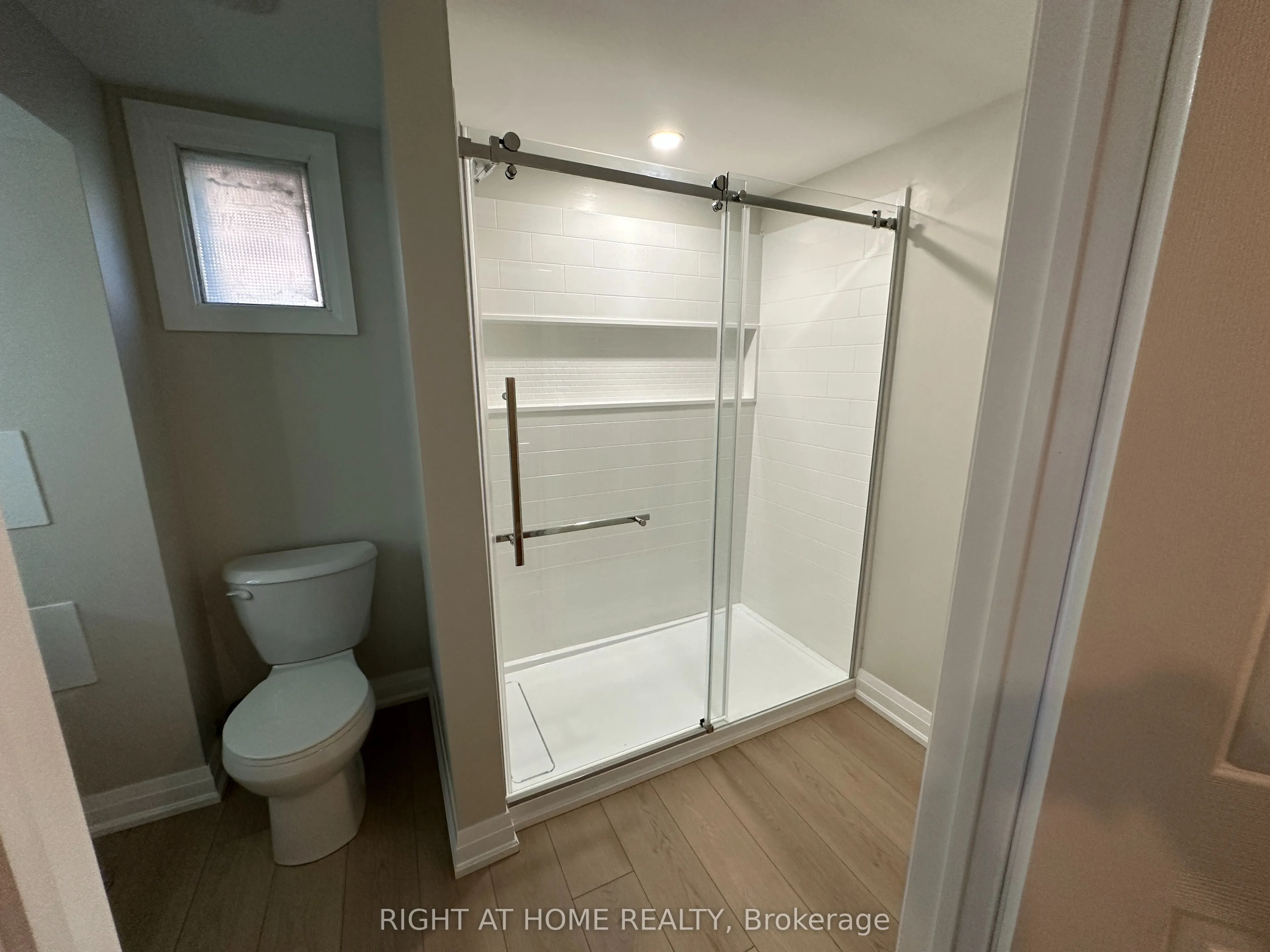 1153 Johnson Street N