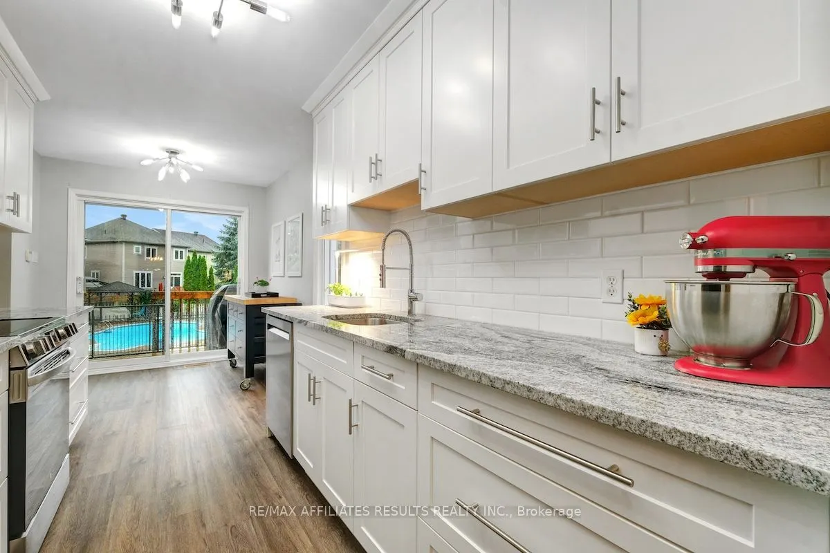 97 Flowertree Crescent