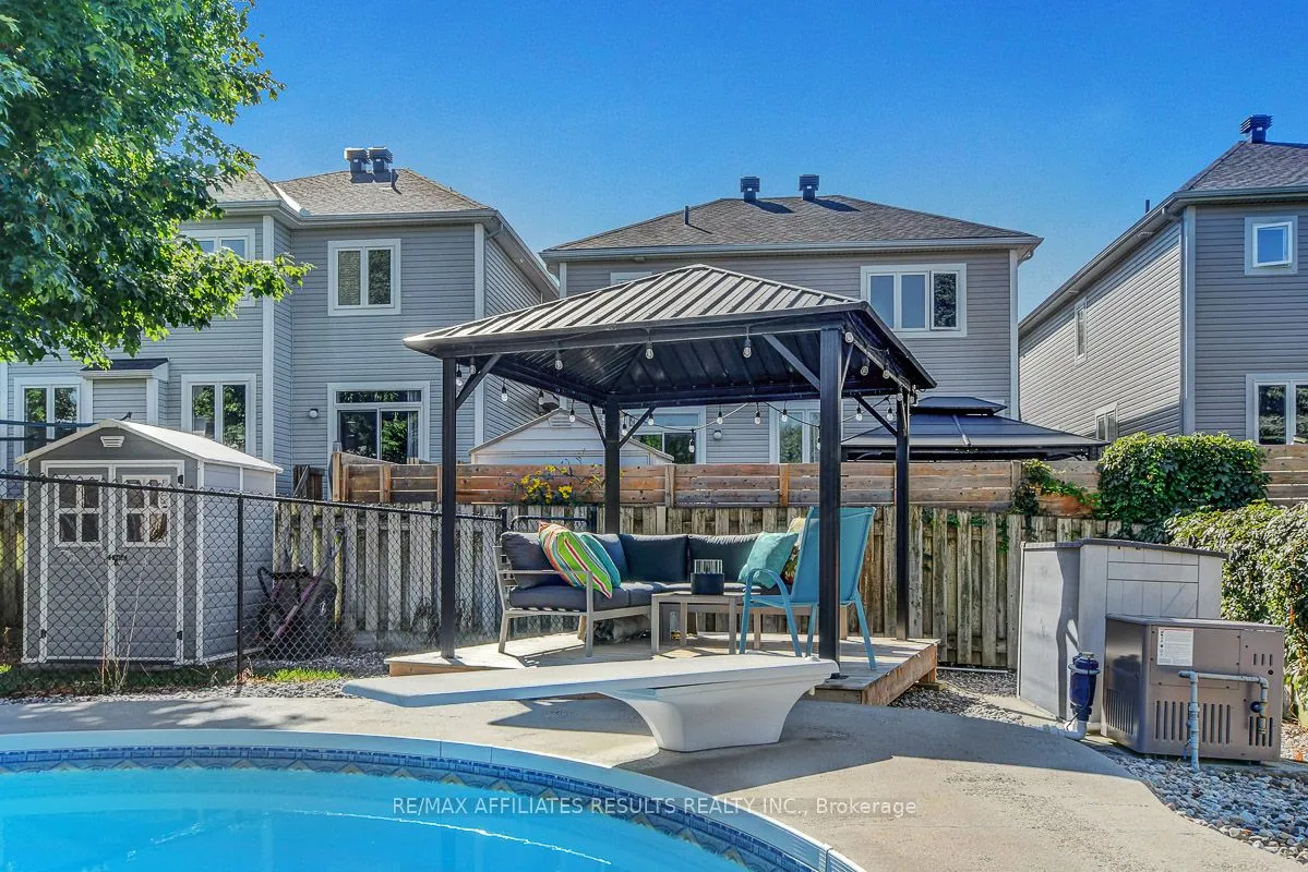 97 Flowertree Crescent