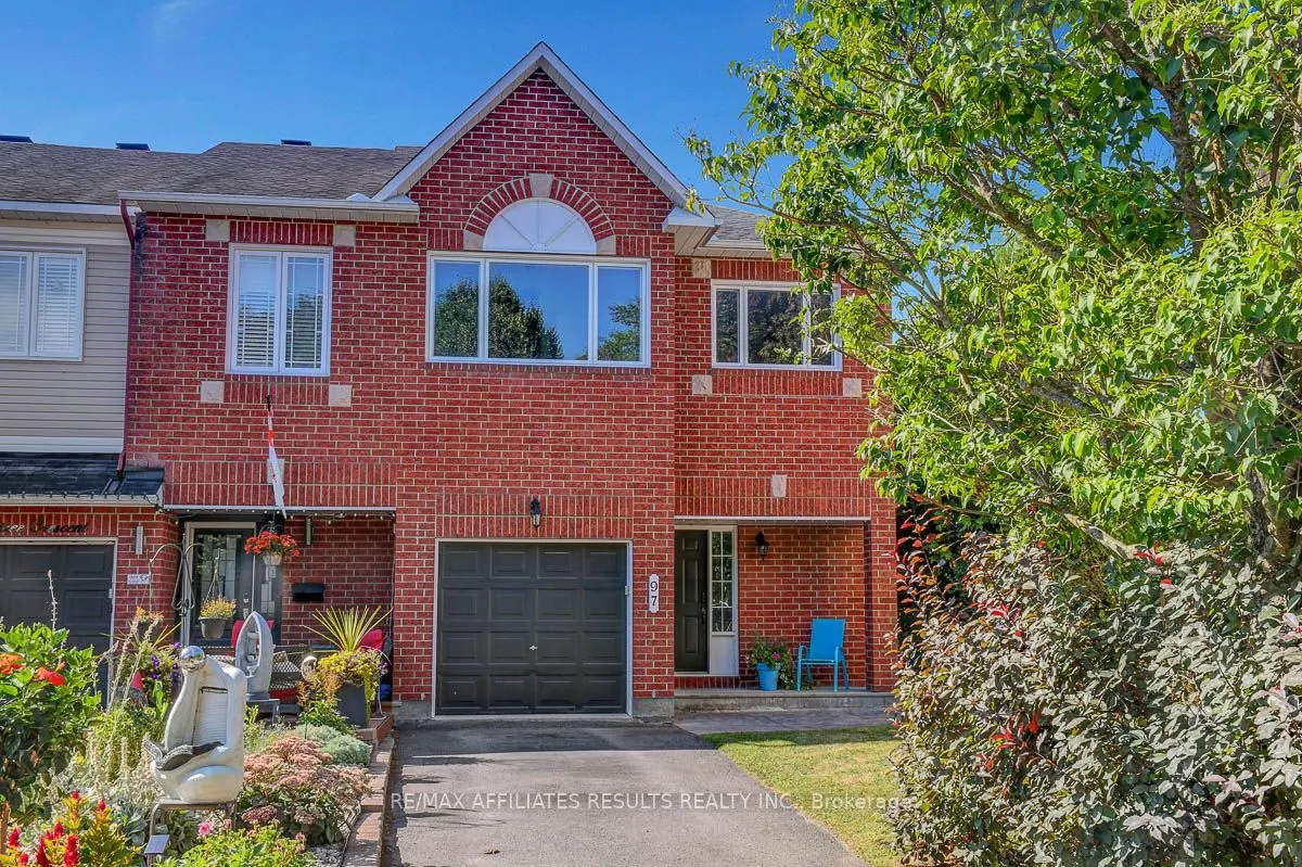 97 Flowertree Crescent