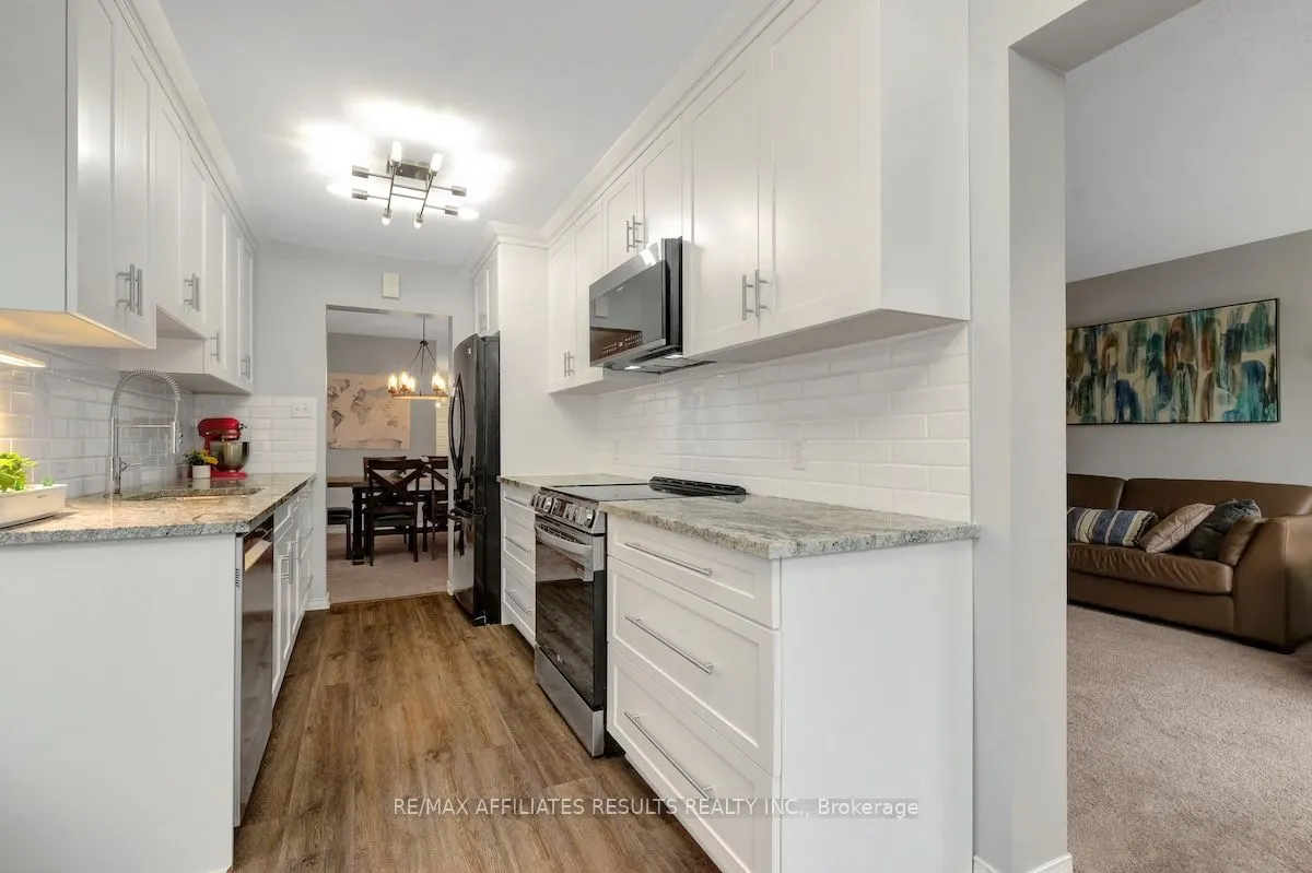97 Flowertree Crescent