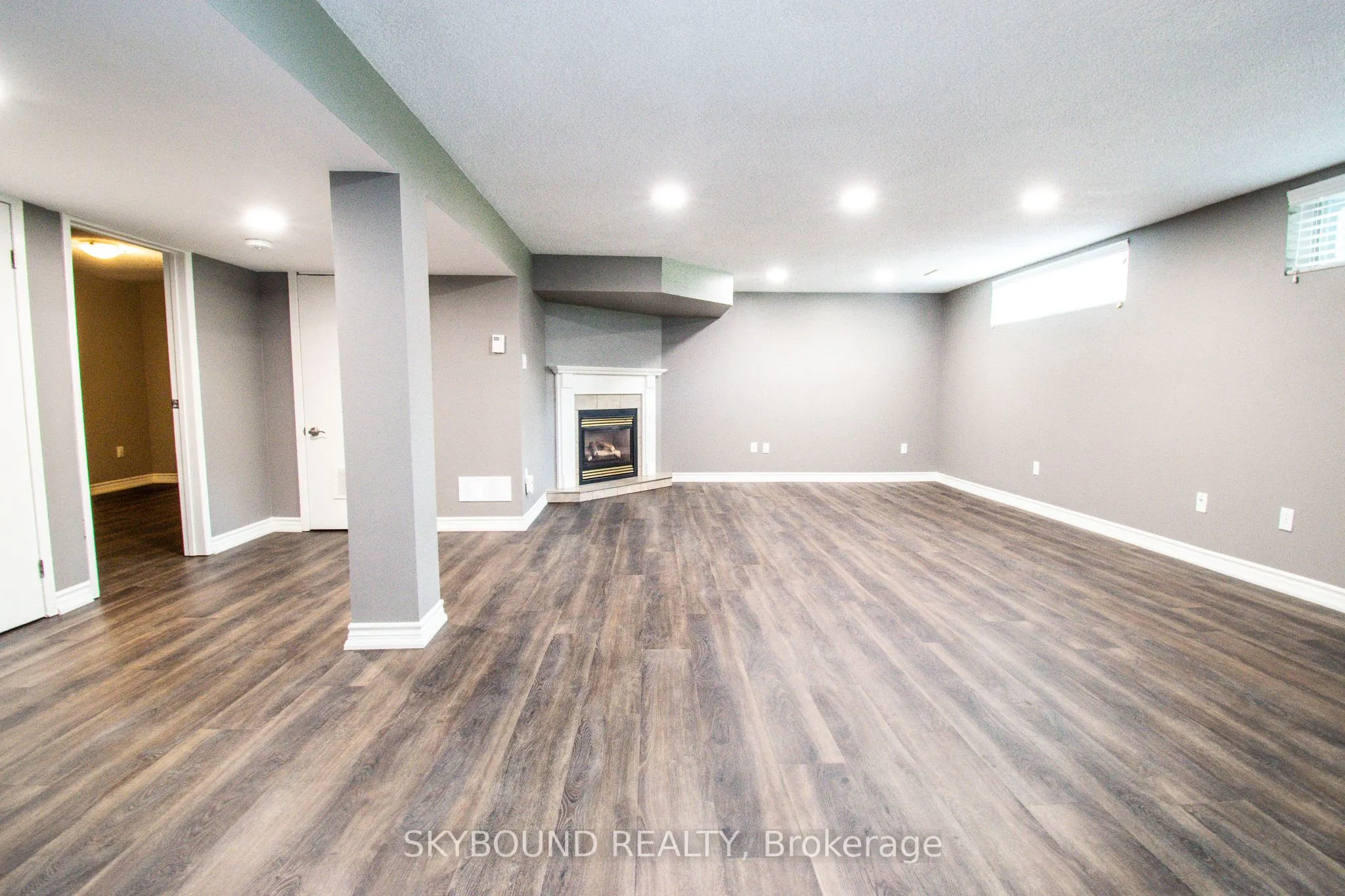 10 Chorley Avenue, #Lower unit