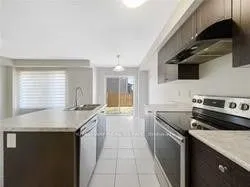 125 Thompson Road