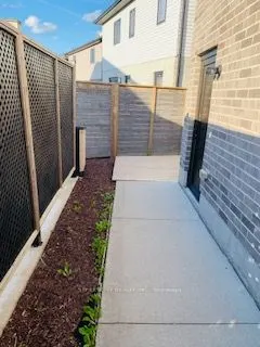 2484 Tokala Trail N