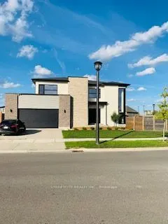 2484 Tokala Trail N