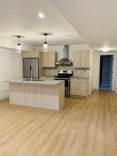 2484 Tokala Trail N