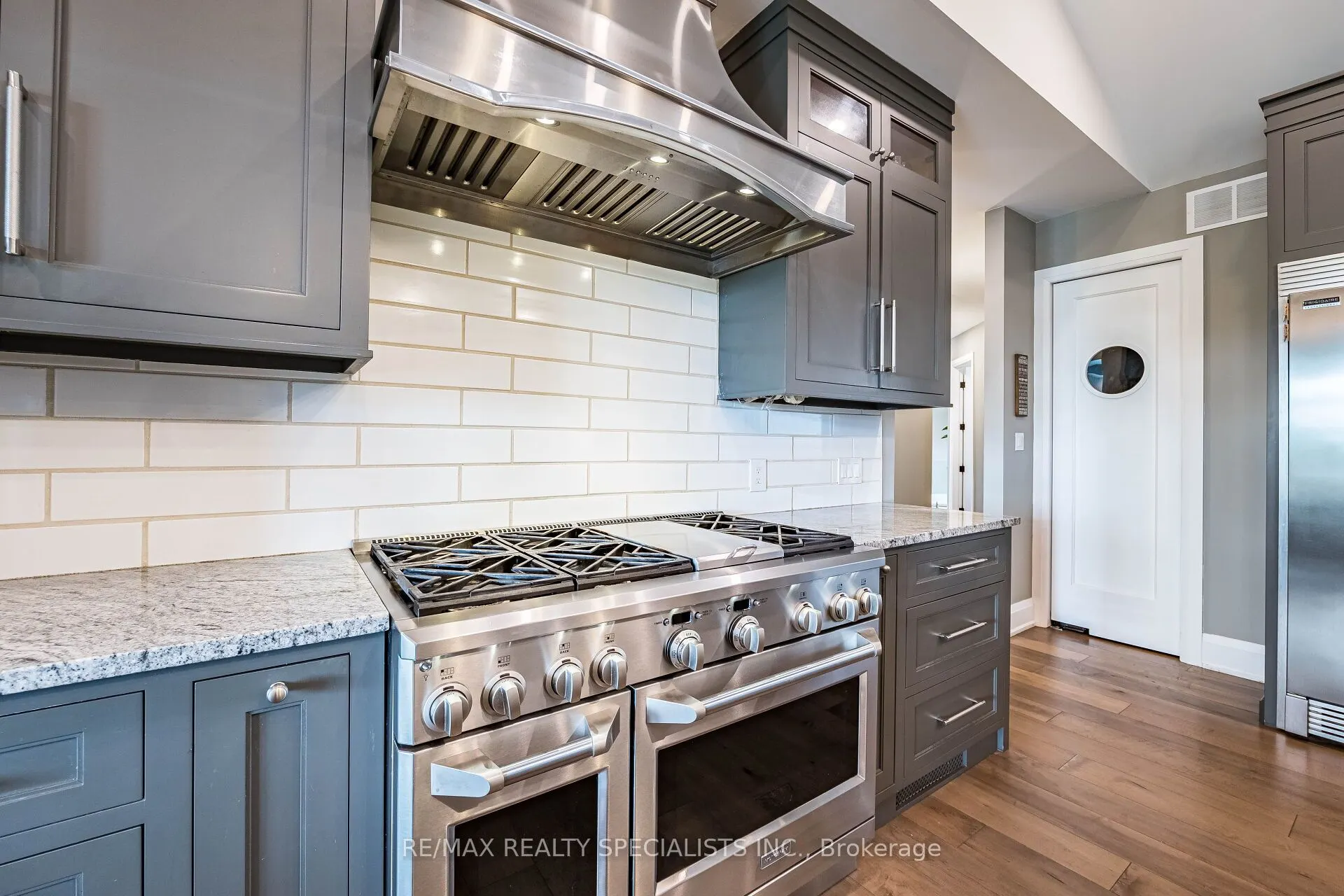 6 Rutledge Heights