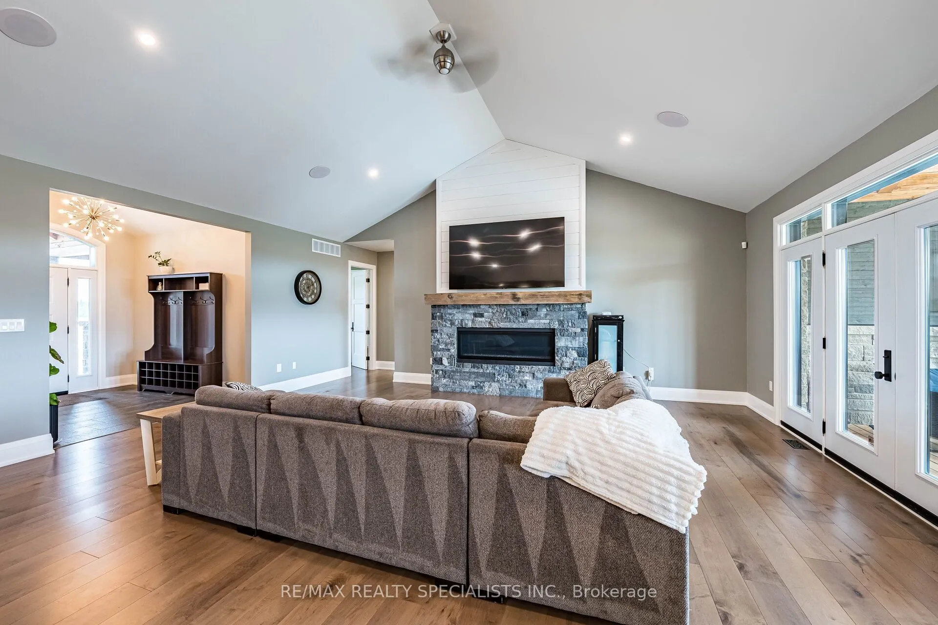 6 Rutledge Heights