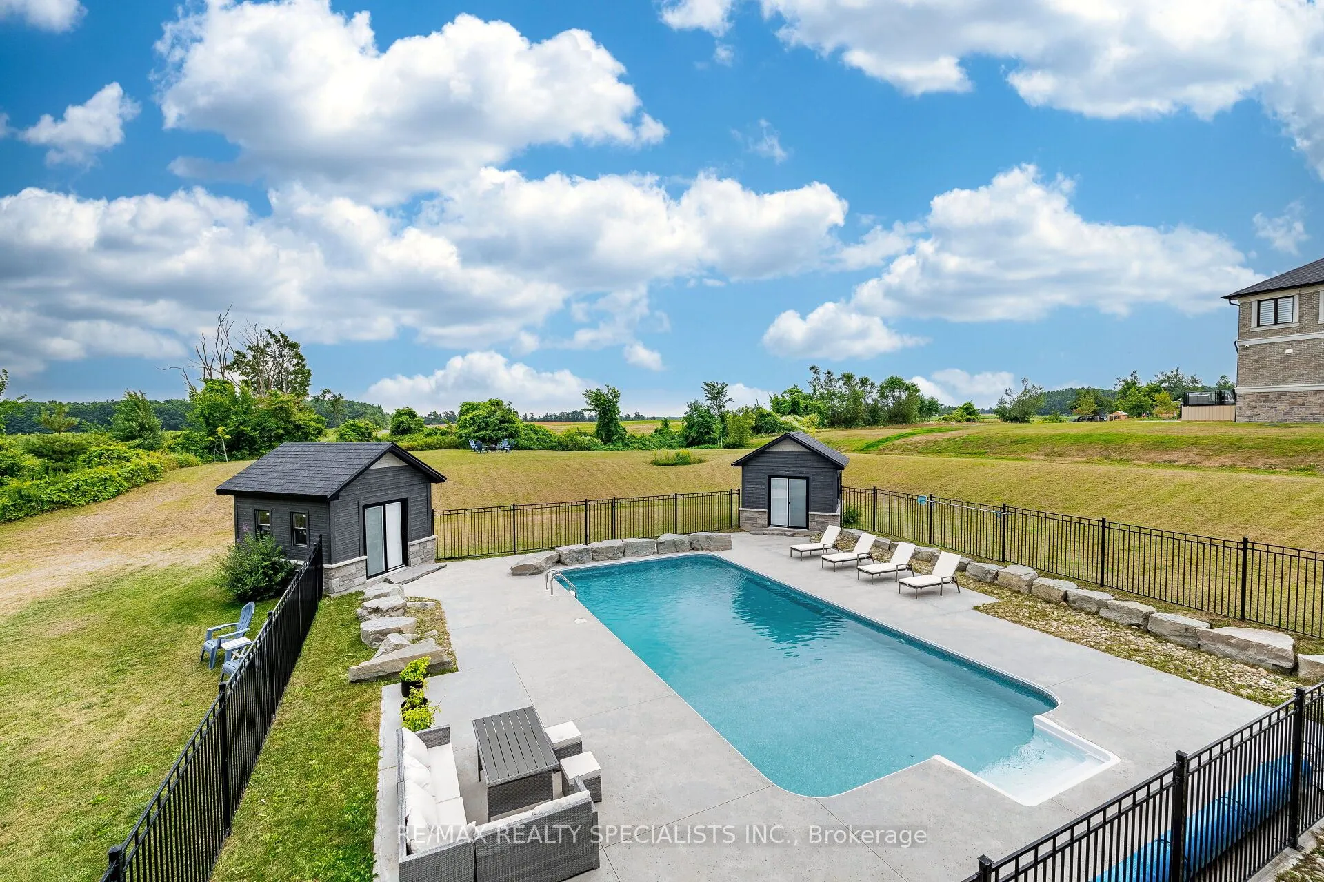 6 Rutledge Heights