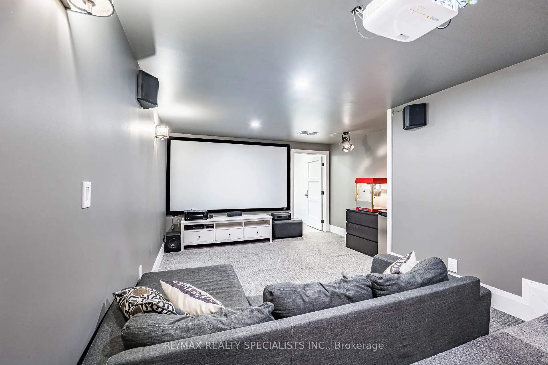 6 Rutledge Heights