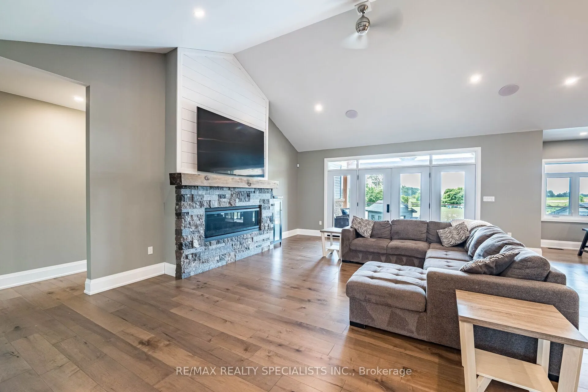 6 Rutledge Heights