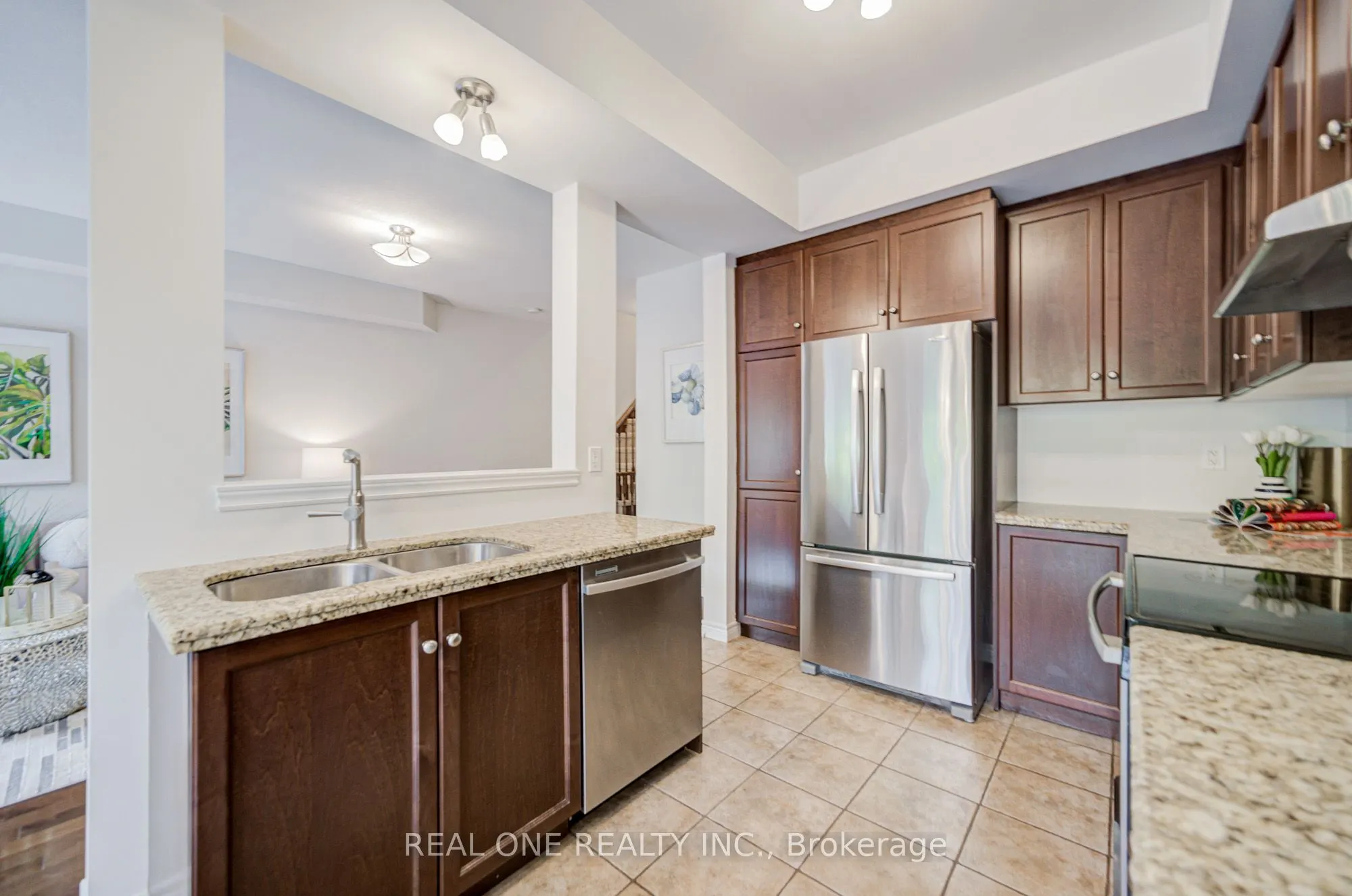 36 Palacebeach Trail